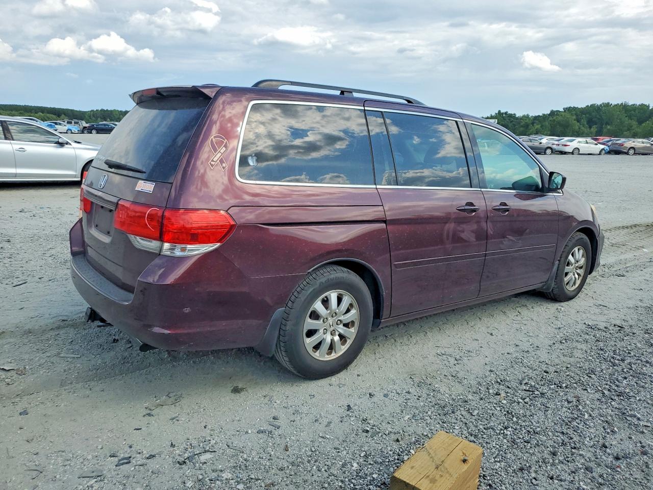 2010 Honda Odyssey Exl Burgundy vin: 5FNRL3H65AB020725