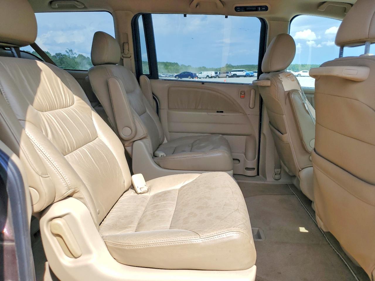 2010 Honda Odyssey Exl Burgundy vin: 5FNRL3H65AB020725