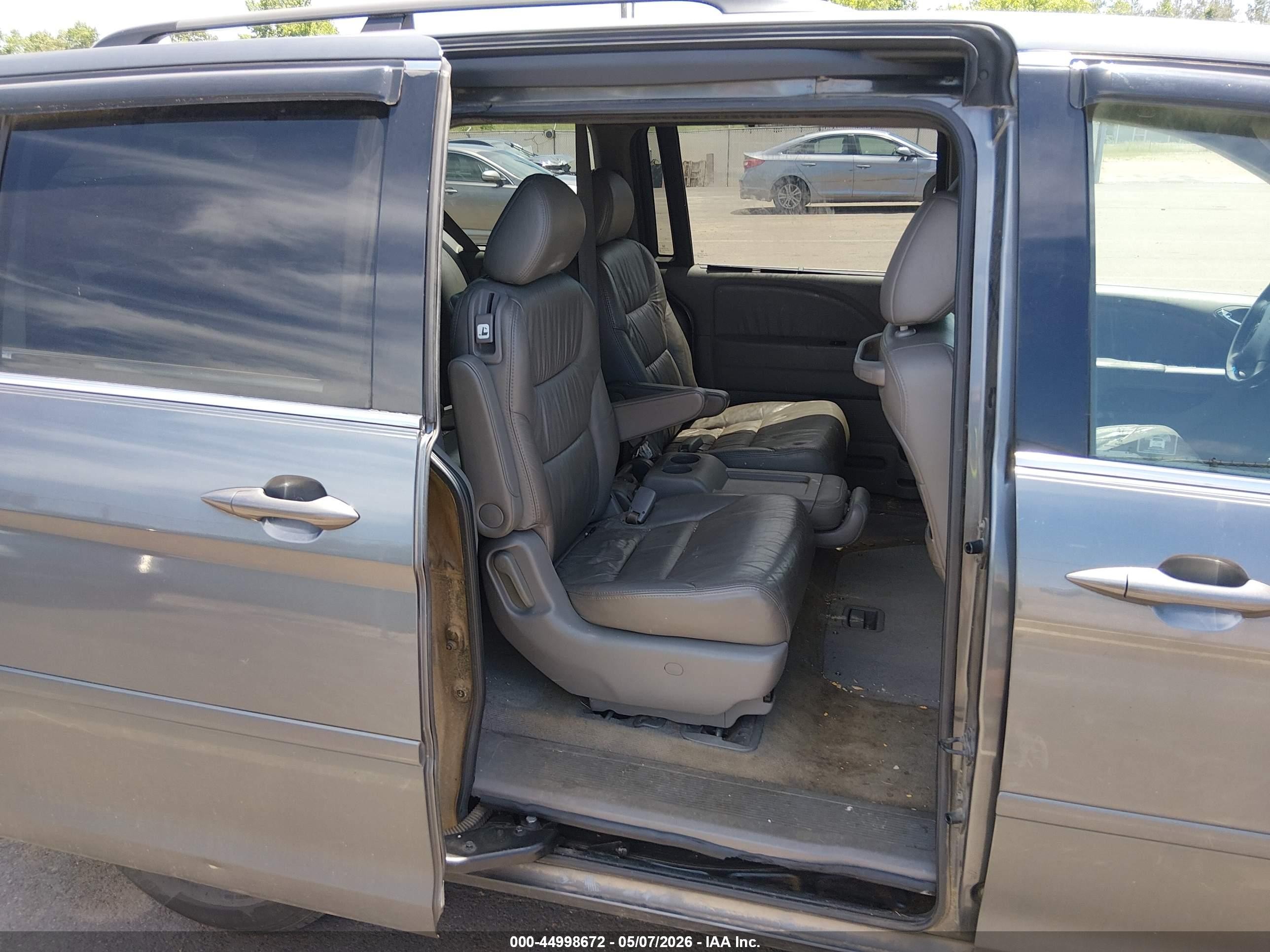 2010 Honda Odyssey Ex-l Серый vin: 5FNRL3H65AB075630