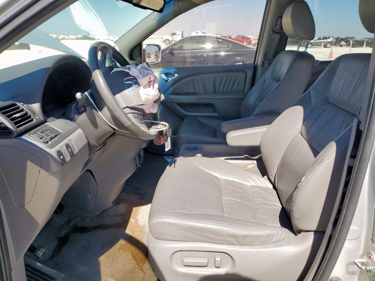 2010 Honda Odyssey Exl Silver vin: 5FNRL3H66AB014027