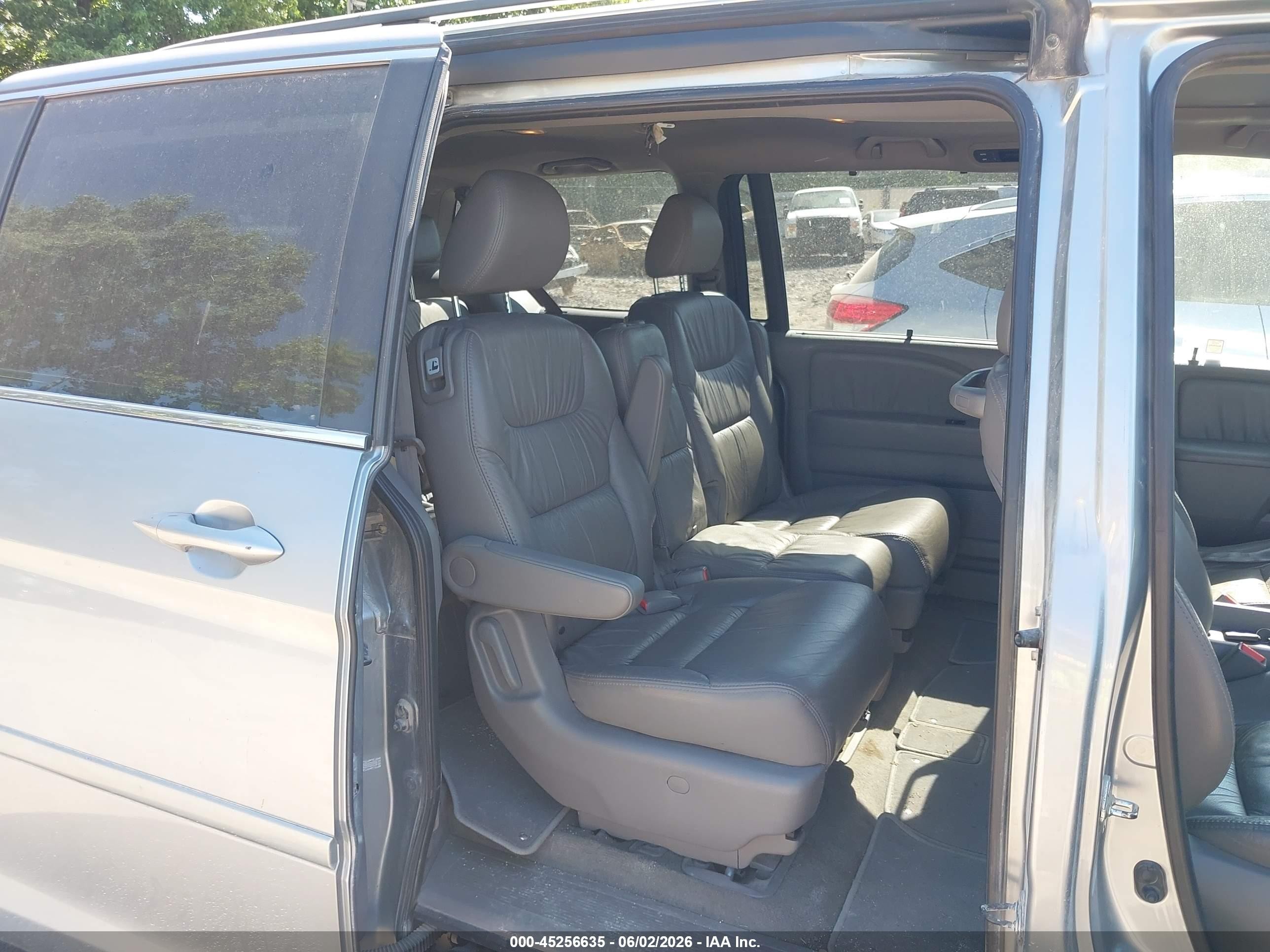 2010 Honda Odyssey Ex-l Серый vin: 5FNRL3H67AB002856