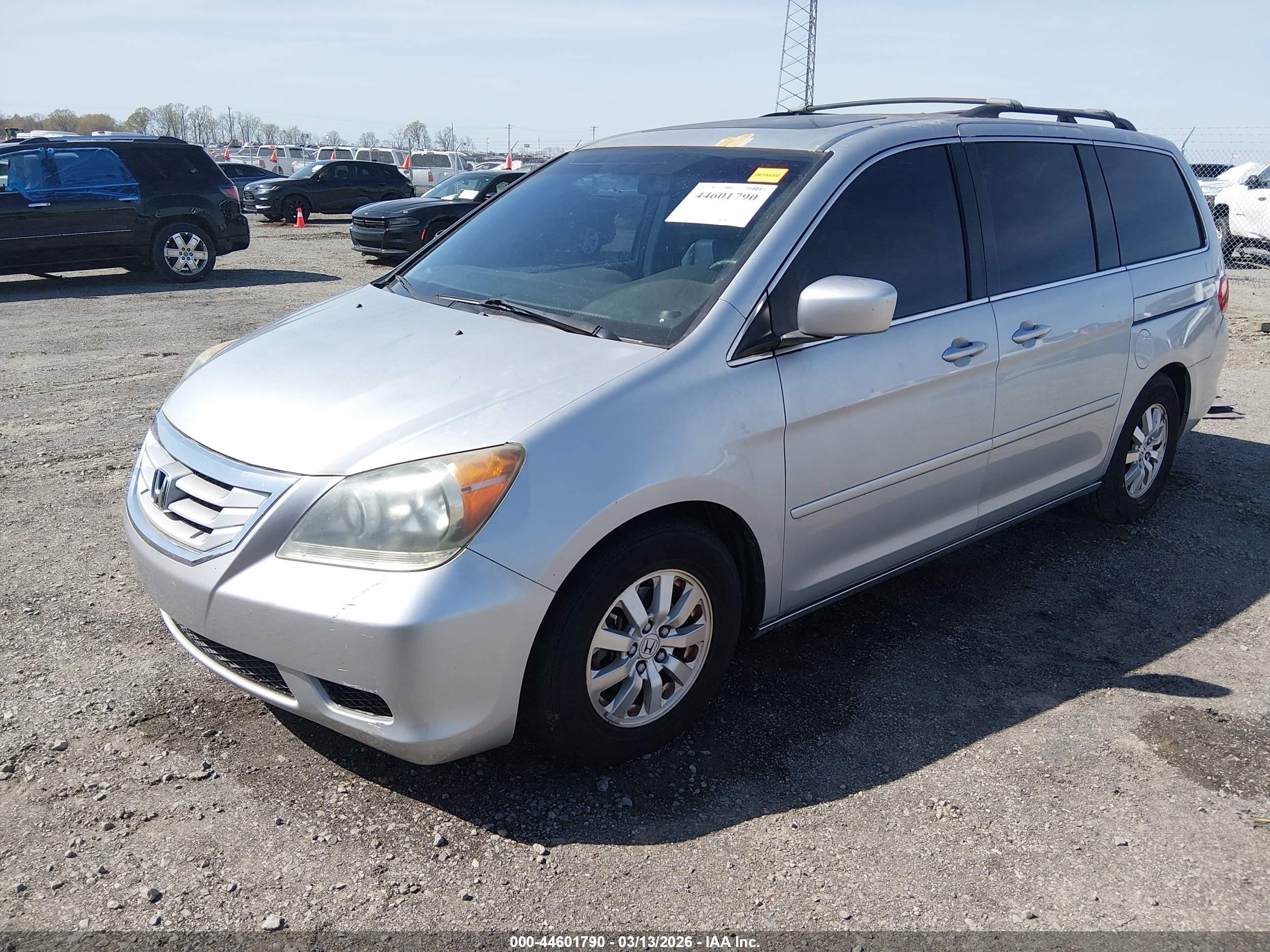 2010 Honda Odyssey Ex-l Серебряный vin: 5FNRL3H67AB056335