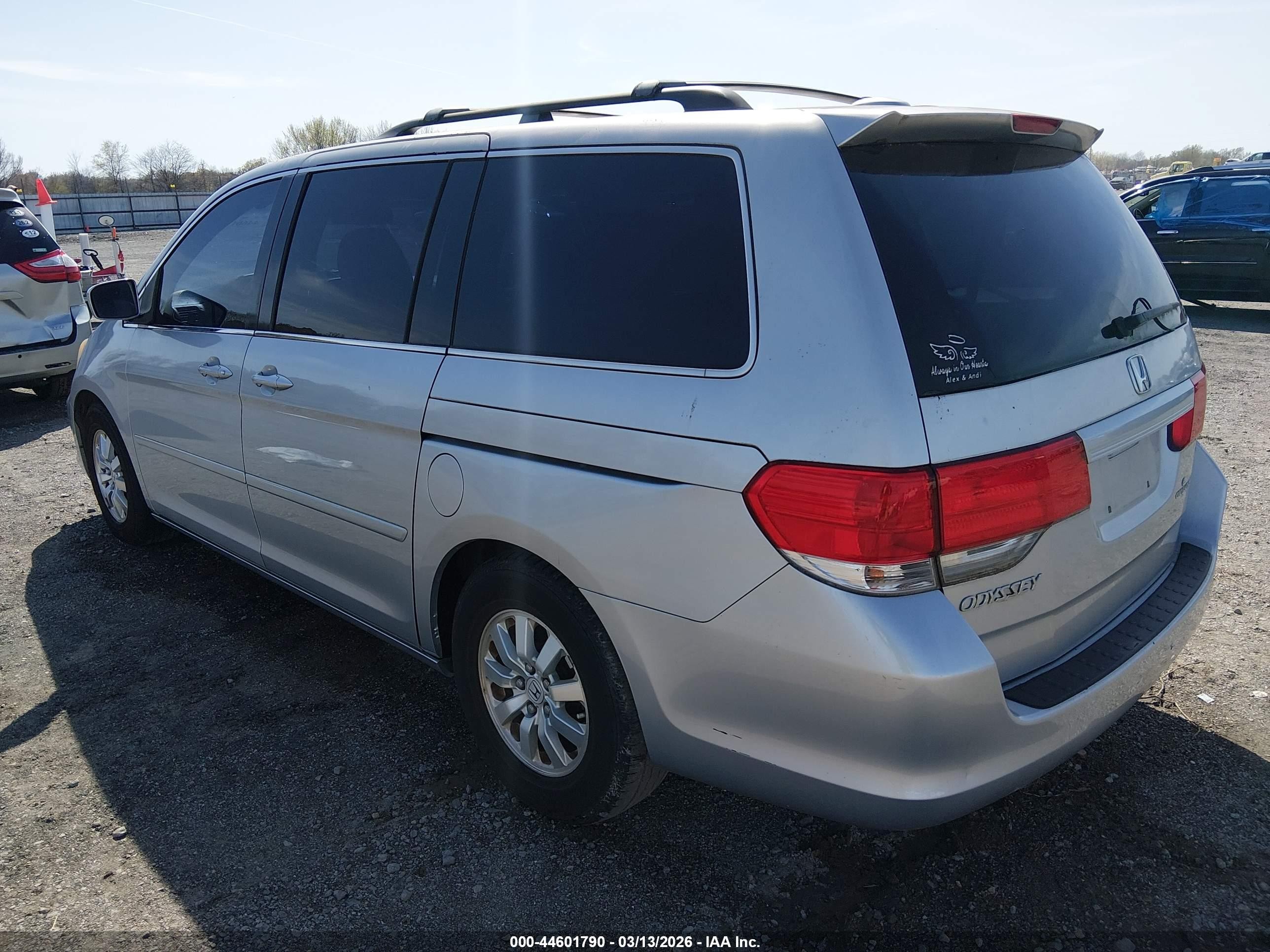 2010 Honda Odyssey Ex-l Серебряный vin: 5FNRL3H67AB056335
