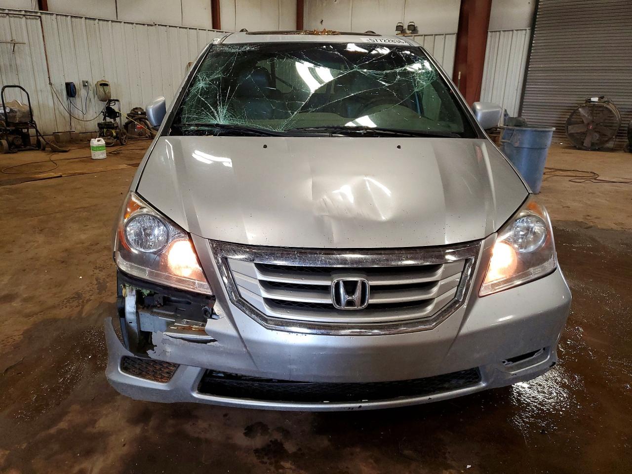 2010 Honda Odyssey Exl Silver vin: 5FNRL3H68AB040239