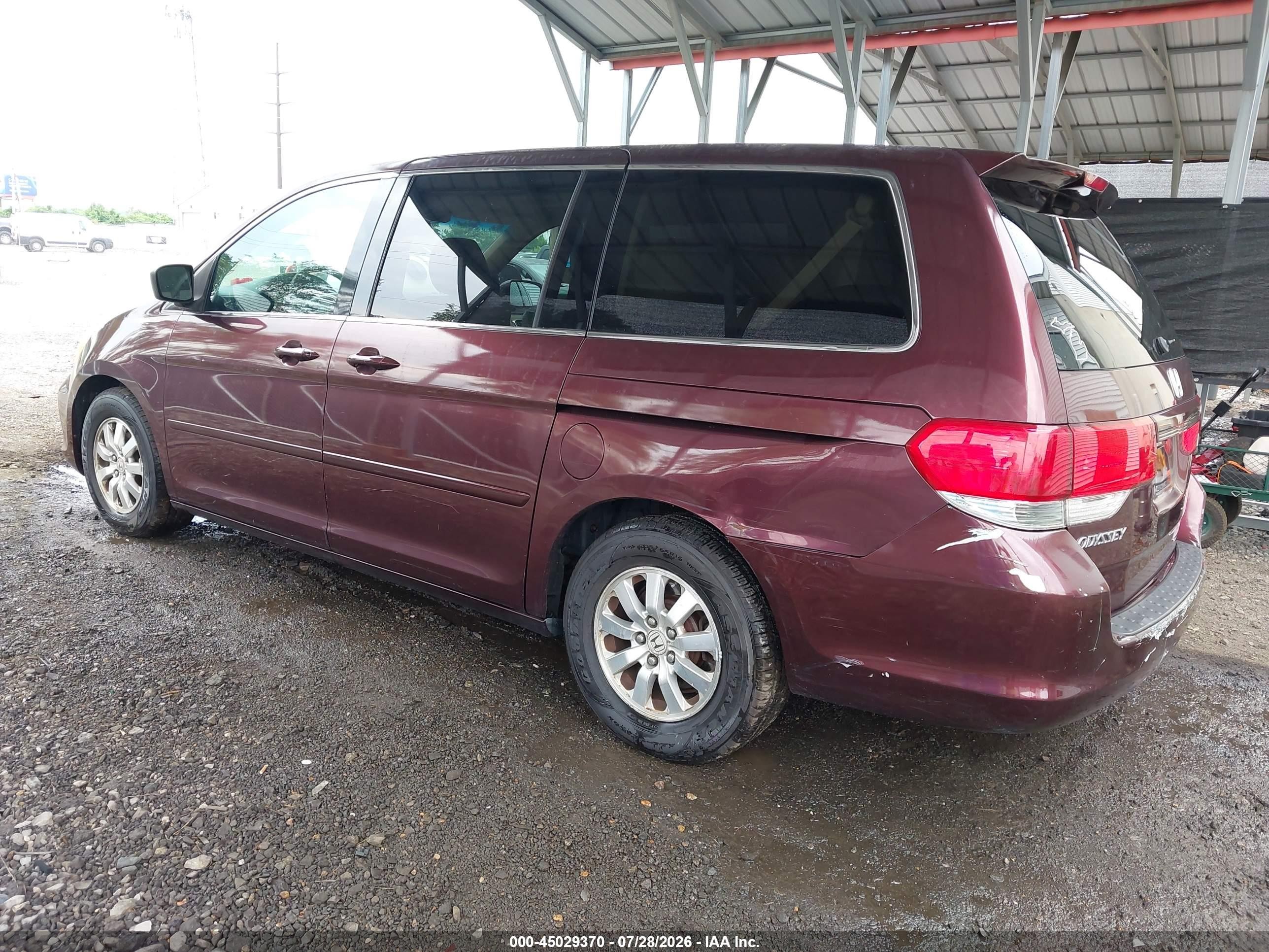 2010 Honda Odyssey Ex-l Burgundy vin: 5FNRL3H68AB082300