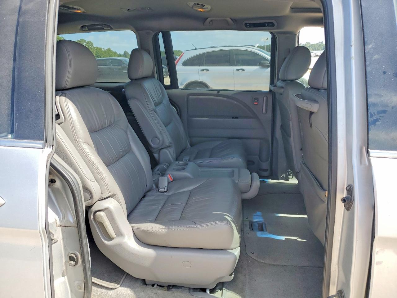 2010 Honda Odyssey Exl Silver vin: 5FNRL3H6XAB050240