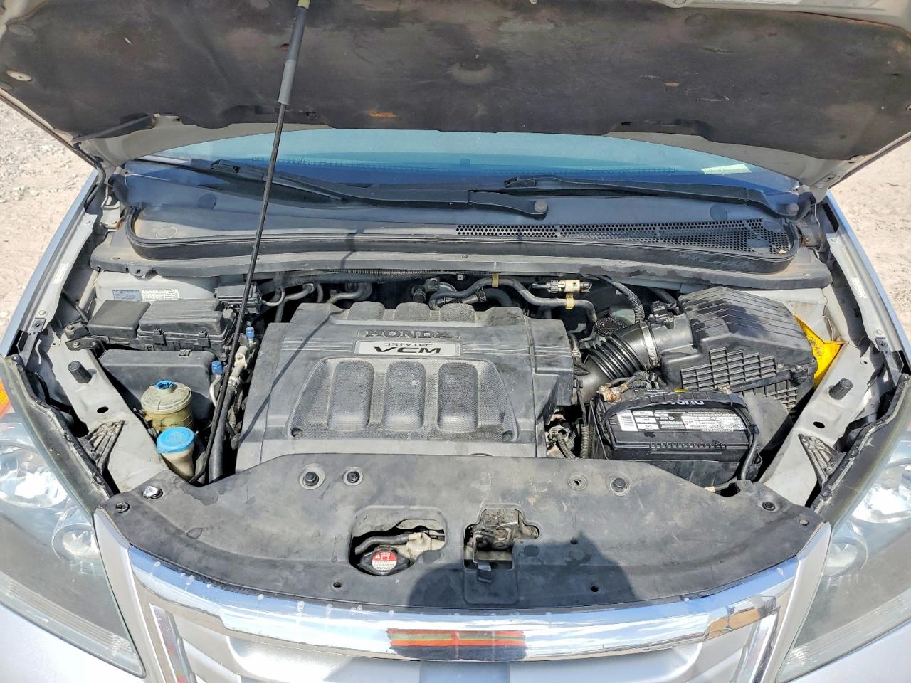 2010 Honda Odyssey Exl Silver vin: 5FNRL3H6XAB050240