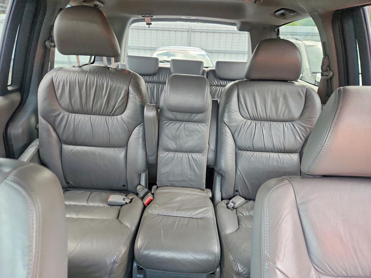 2010 Honda Odyssey Exl Черный vin: 5FNRL3H71AB006572