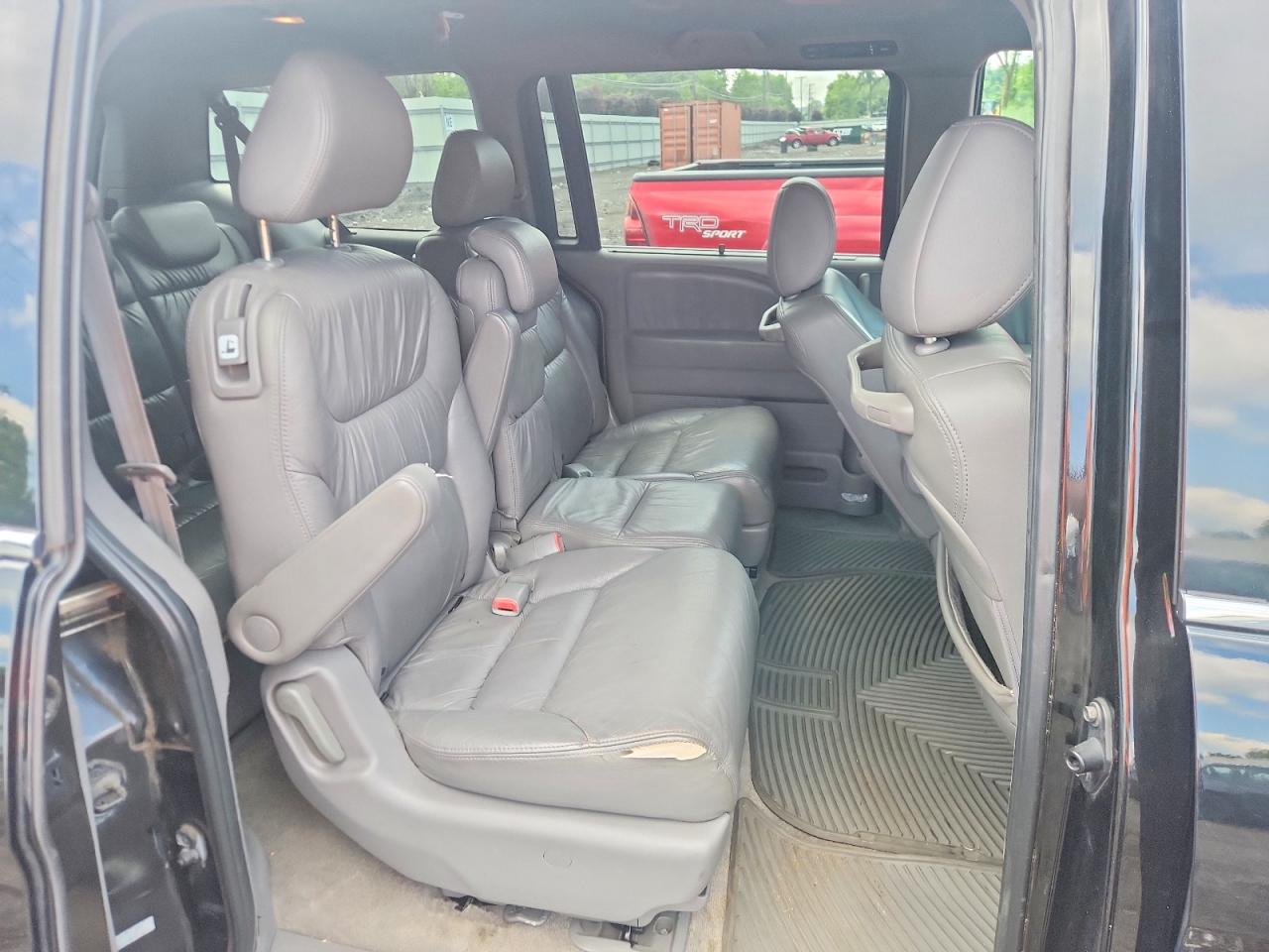 2010 Honda Odyssey Exl Черный vin: 5FNRL3H71AB006572