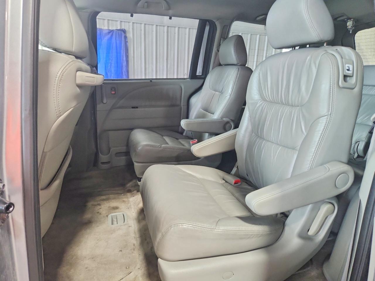 2010 Honda Odyssey Exl Серебряный vin: 5FNRL3H72AB002353