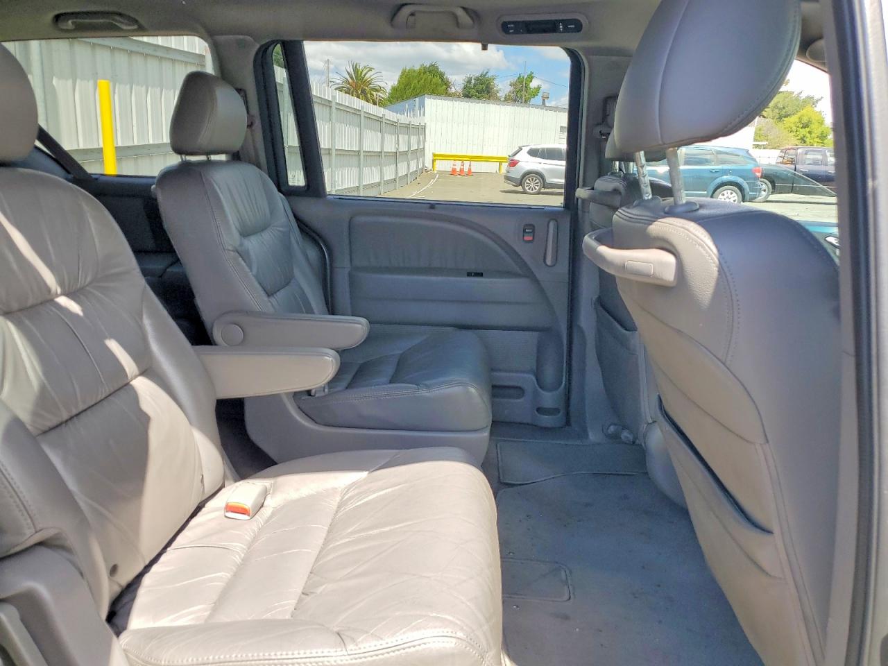 2010 Honda Odyssey Exl Silver vin: 5FNRL3H72AB103098