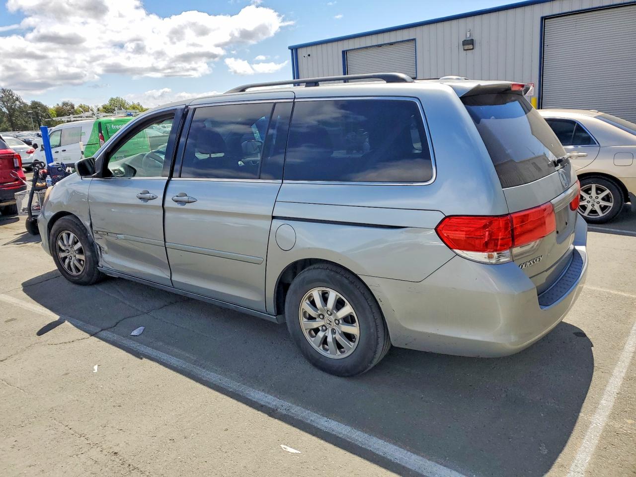 2010 Honda Odyssey Exl Silver vin: 5FNRL3H72AB103098