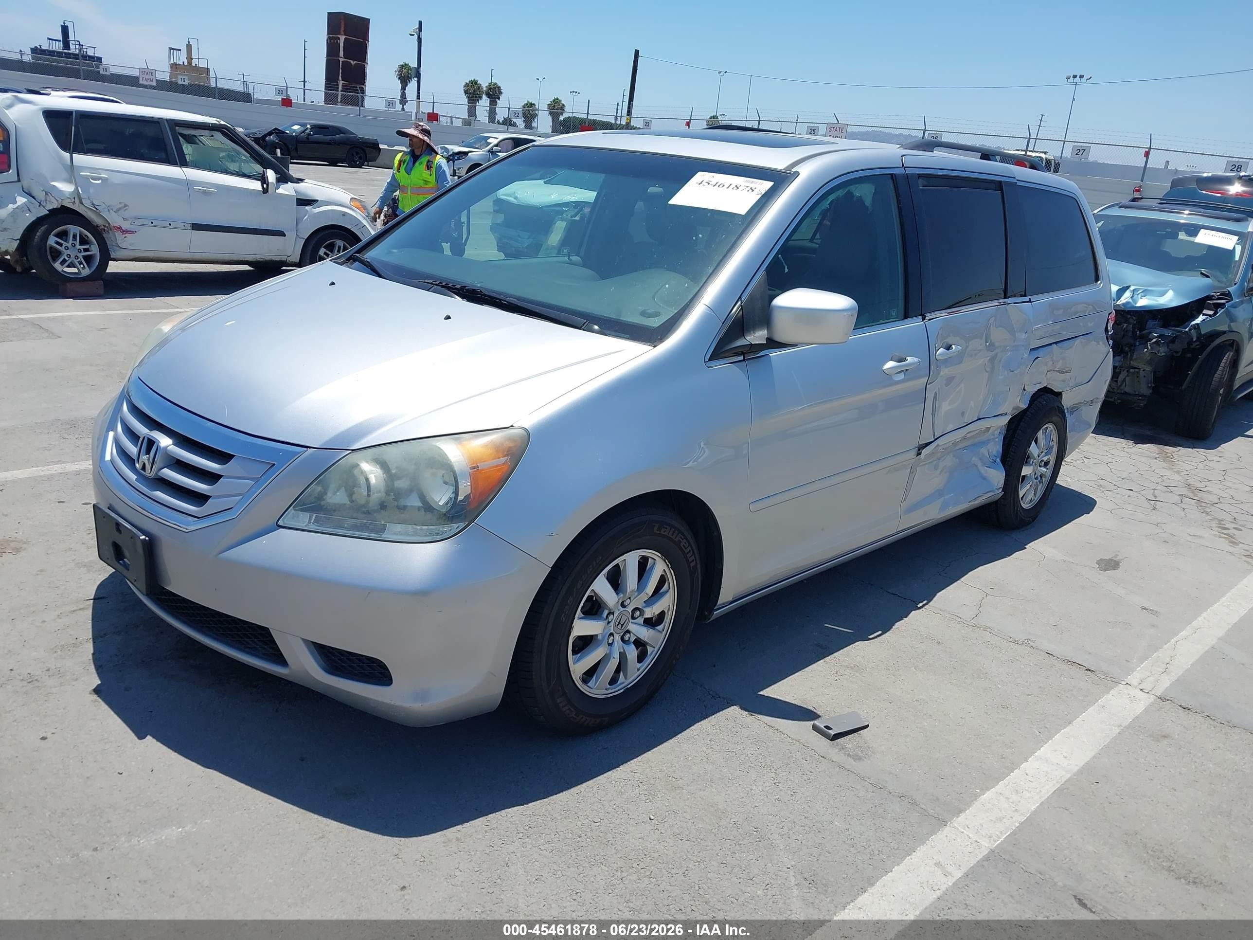 2010 Honda Odyssey Ex-l Серебряный vin: 5FNRL3H73AB015838