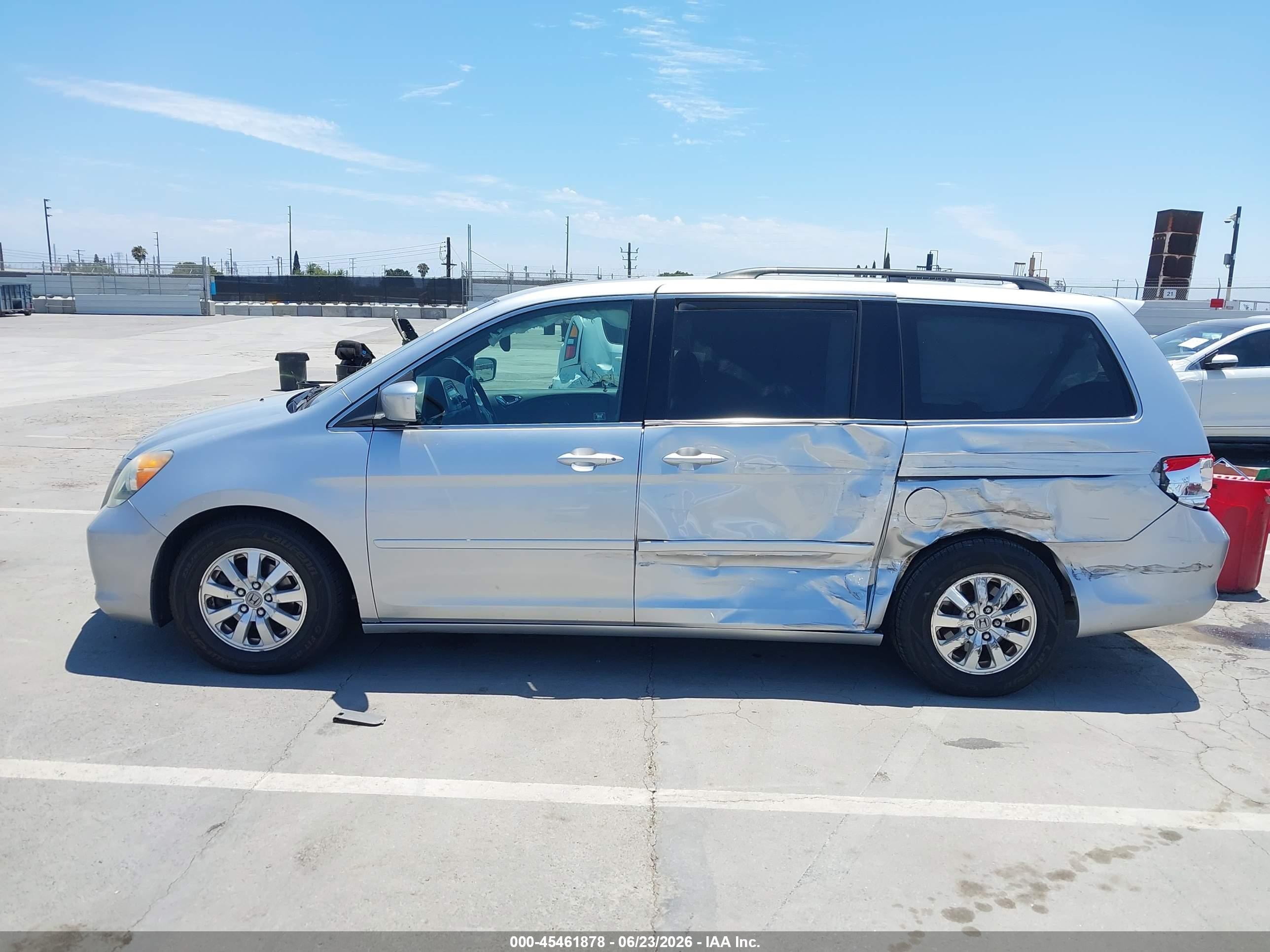 2010 Honda Odyssey Ex-l Серебряный vin: 5FNRL3H73AB015838