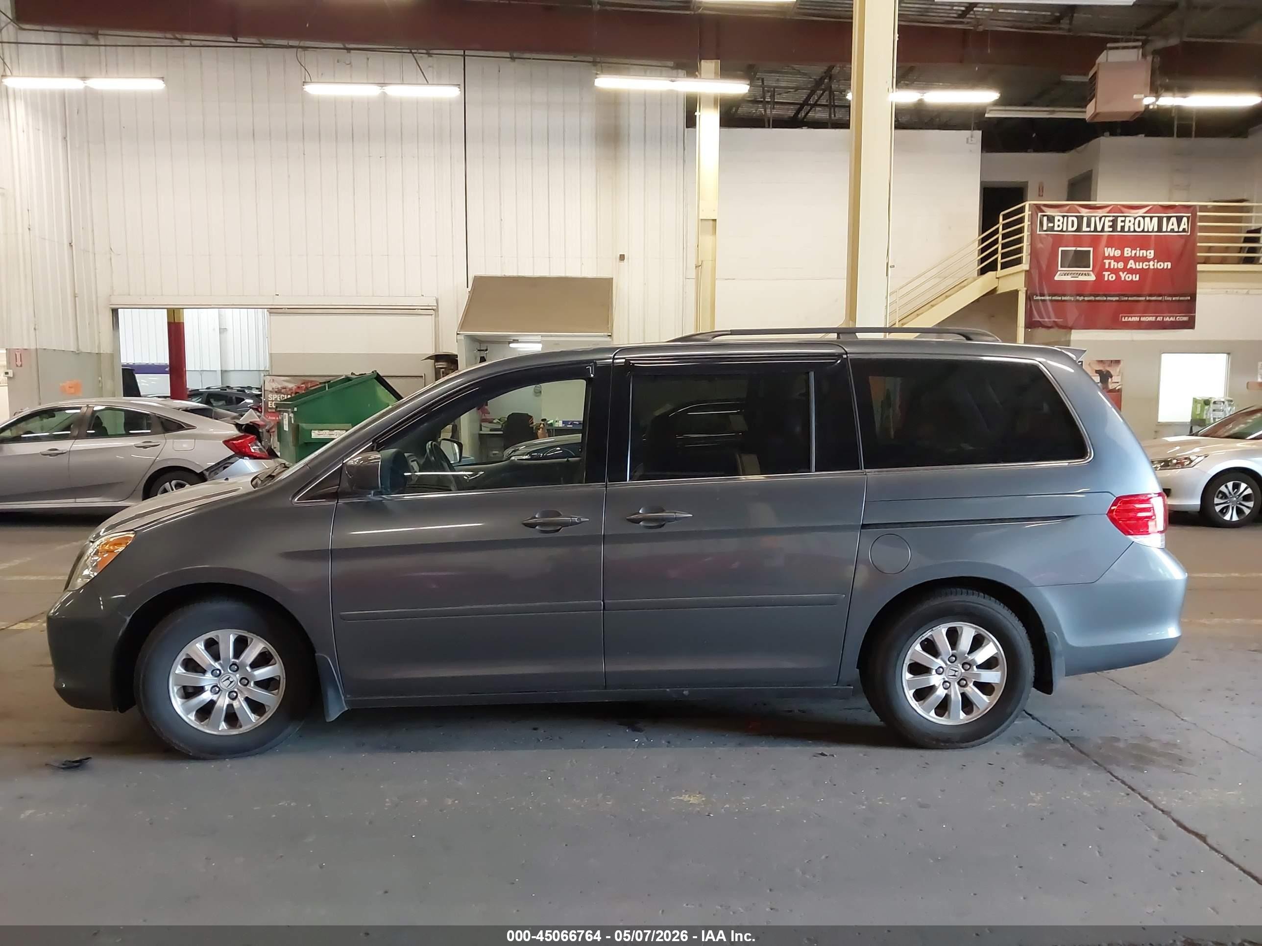 2010 Honda Odyssey Ex-l Gray vin: 5FNRL3H73AB085162