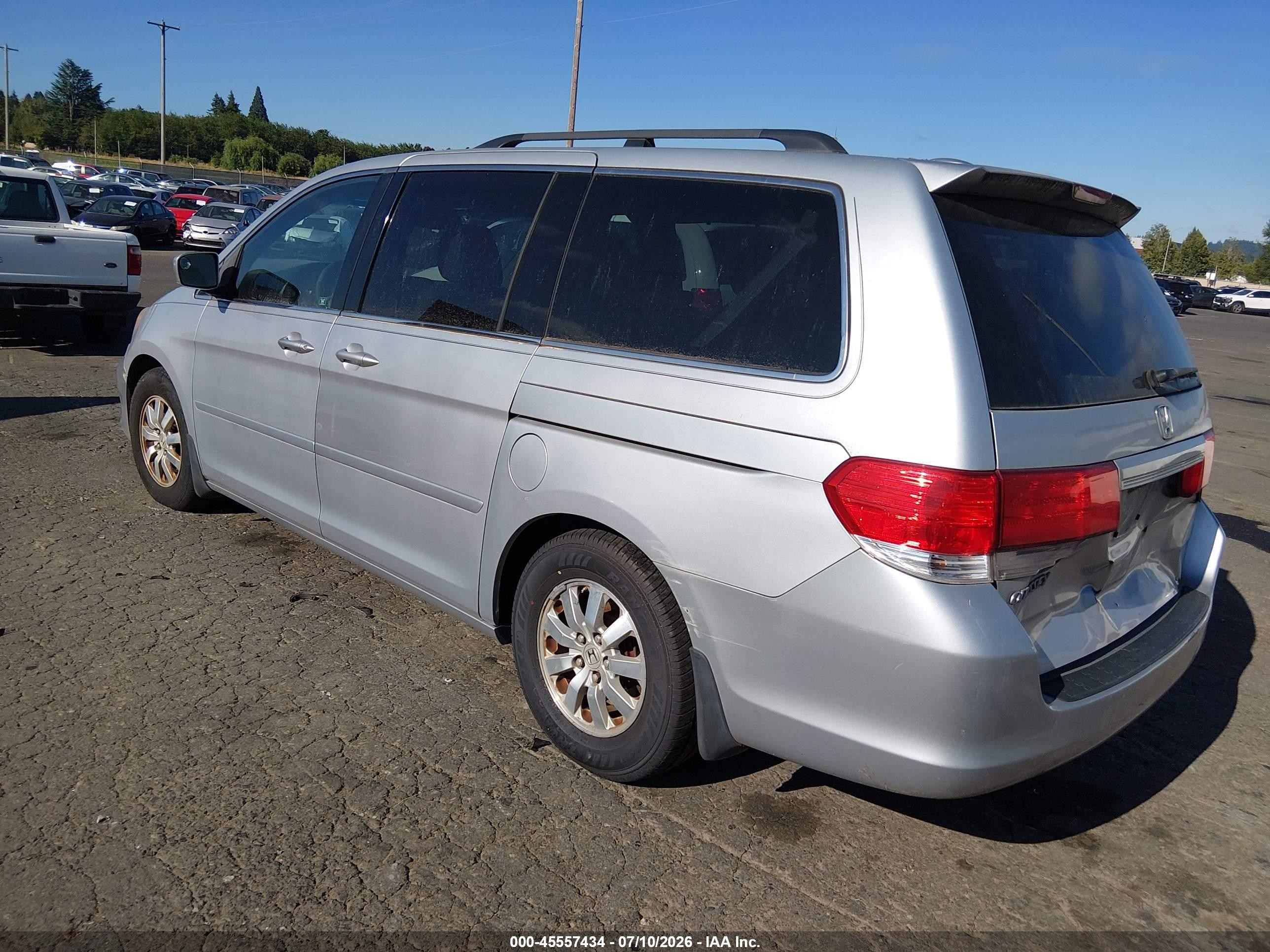 2010 Honda Odyssey Ex-l Серебряный vin: 5FNRL3H75AB050414