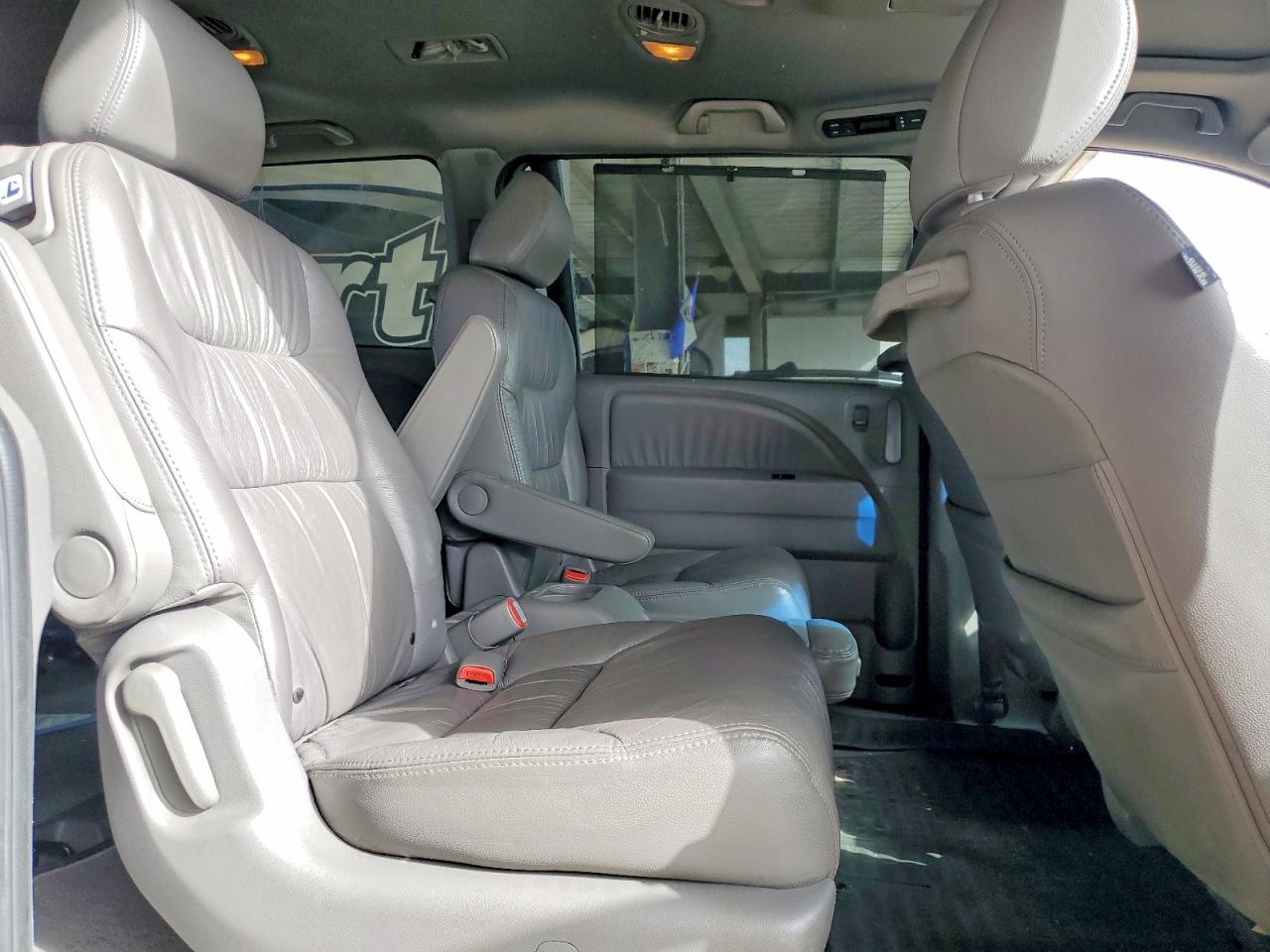 2010 Honda Odyssey Exl Silver vin: 5FNRL3H75AB051966