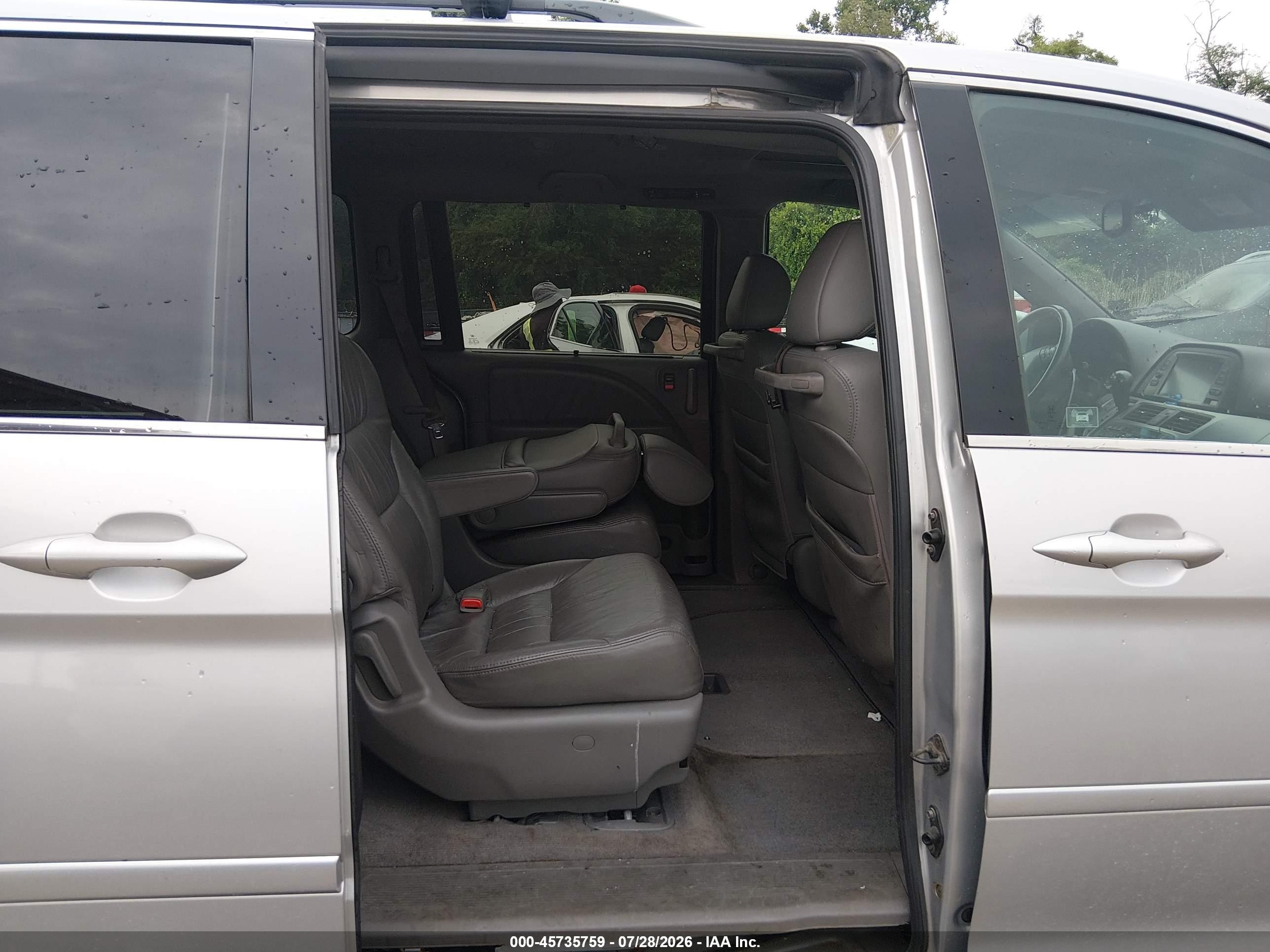 2010 Honda Odyssey Ex-l Silver vin: 5FNRL3H75AB082604