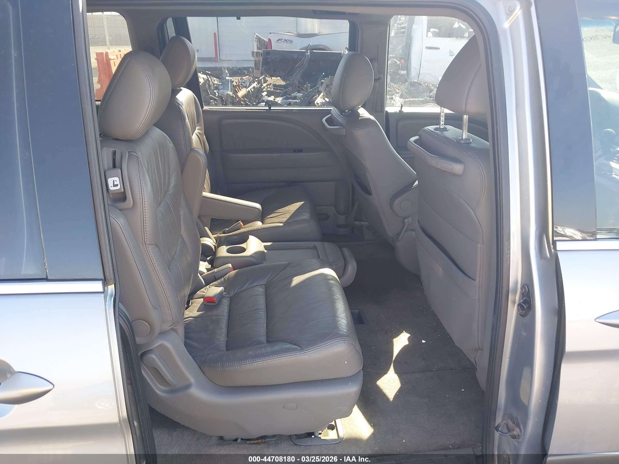 2010 Honda Odyssey Ex-l Silver vin: 5FNRL3H75AB107582