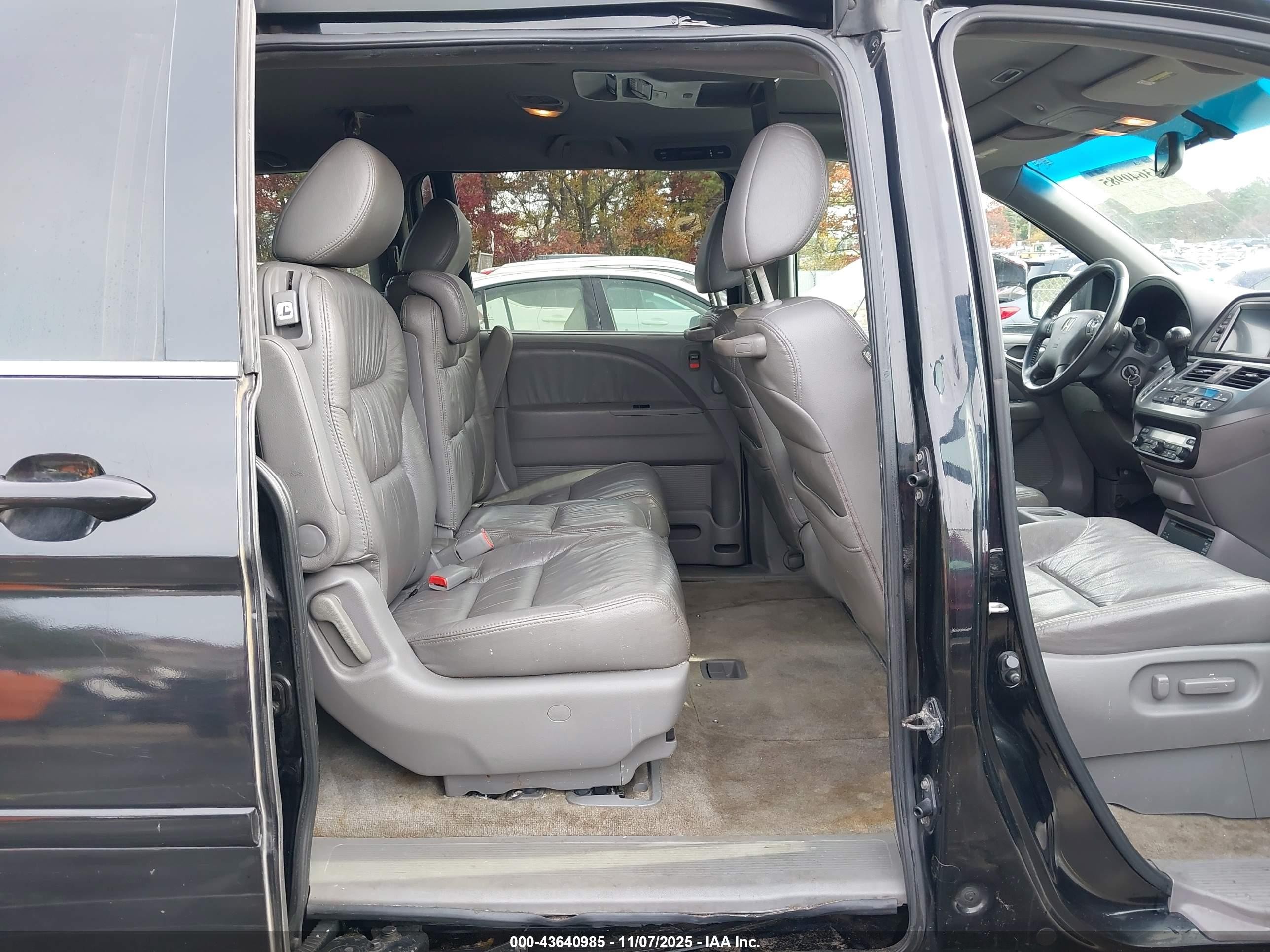 2010 Honda Odyssey Ex-l Black vin: 5FNRL3H76AB020337