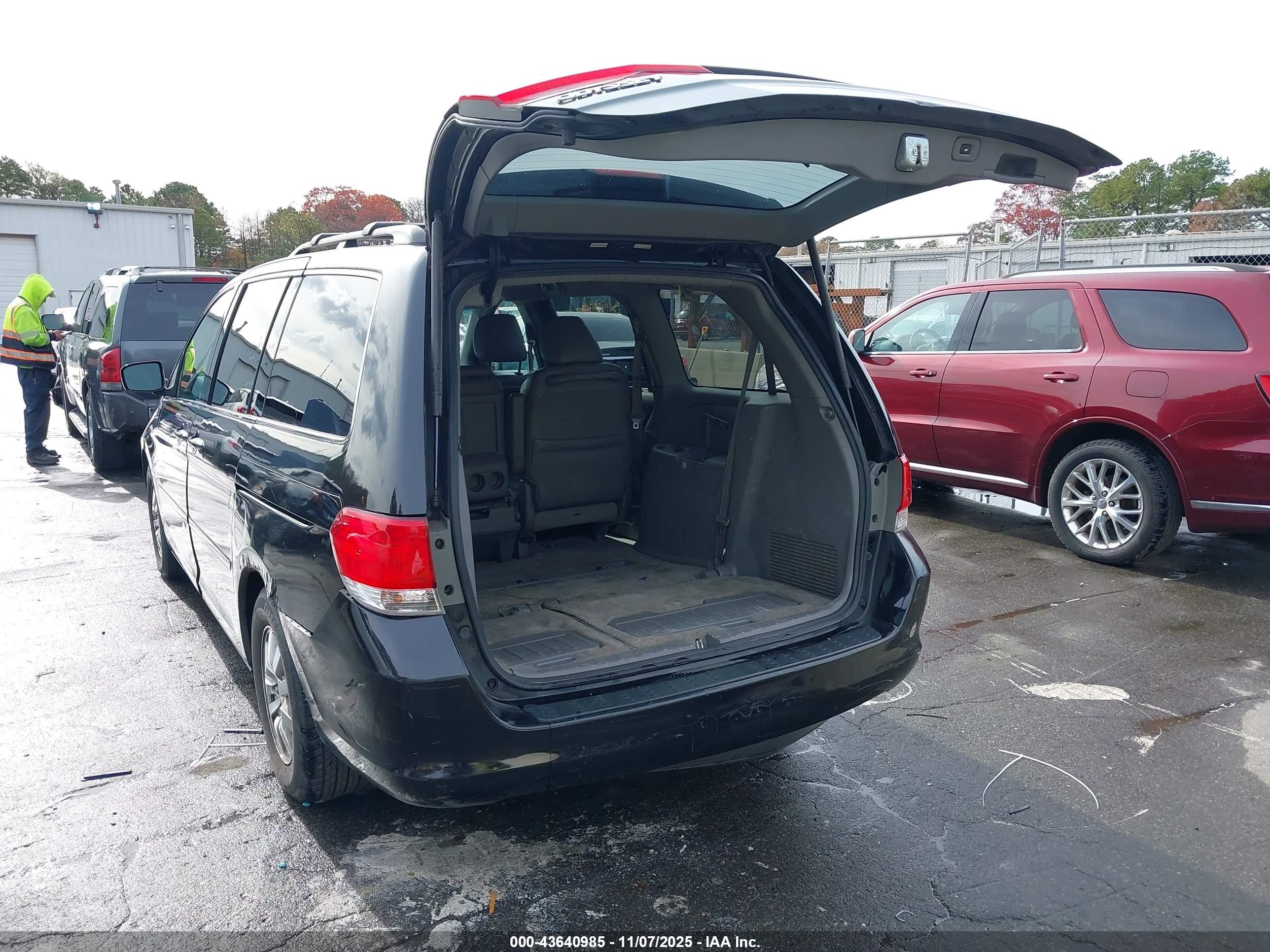 2010 Honda Odyssey Ex-l Black vin: 5FNRL3H76AB020337