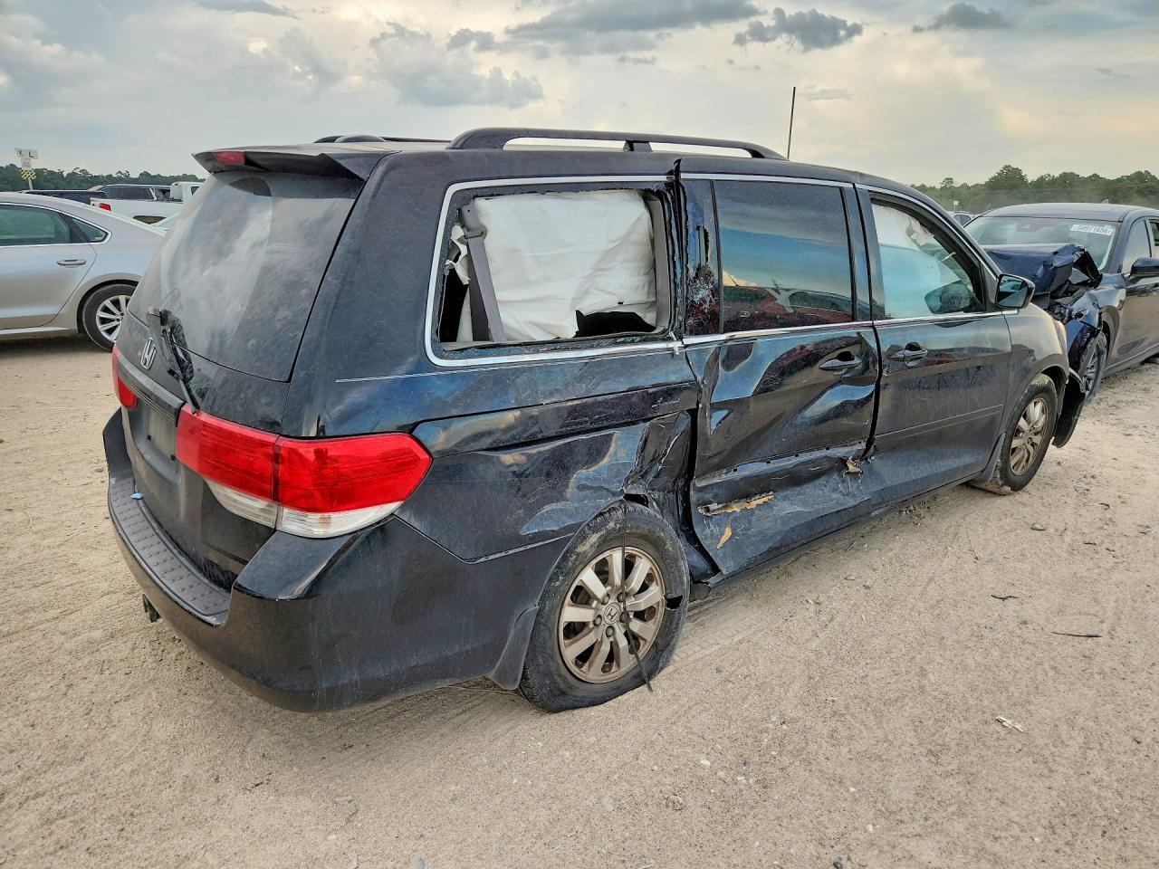 2010 Honda Odyssey Ex-l Черный vin: 5FNRL3H76AB049479