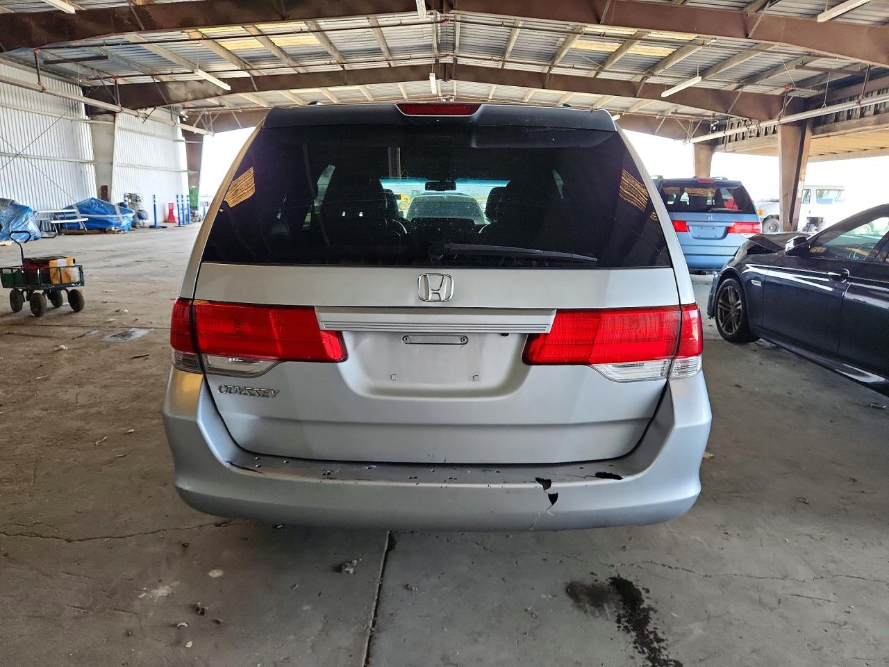 2010 Honda Odyssey Exl Серебряный vin: 5FNRL3H76AB098844