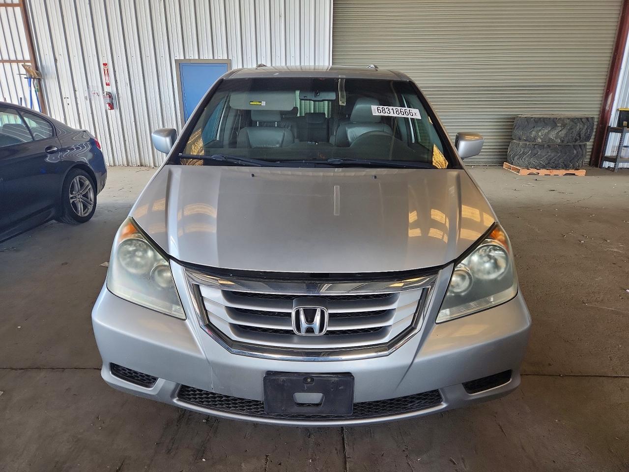 2010 Honda Odyssey Exl Серебряный vin: 5FNRL3H76AB098844