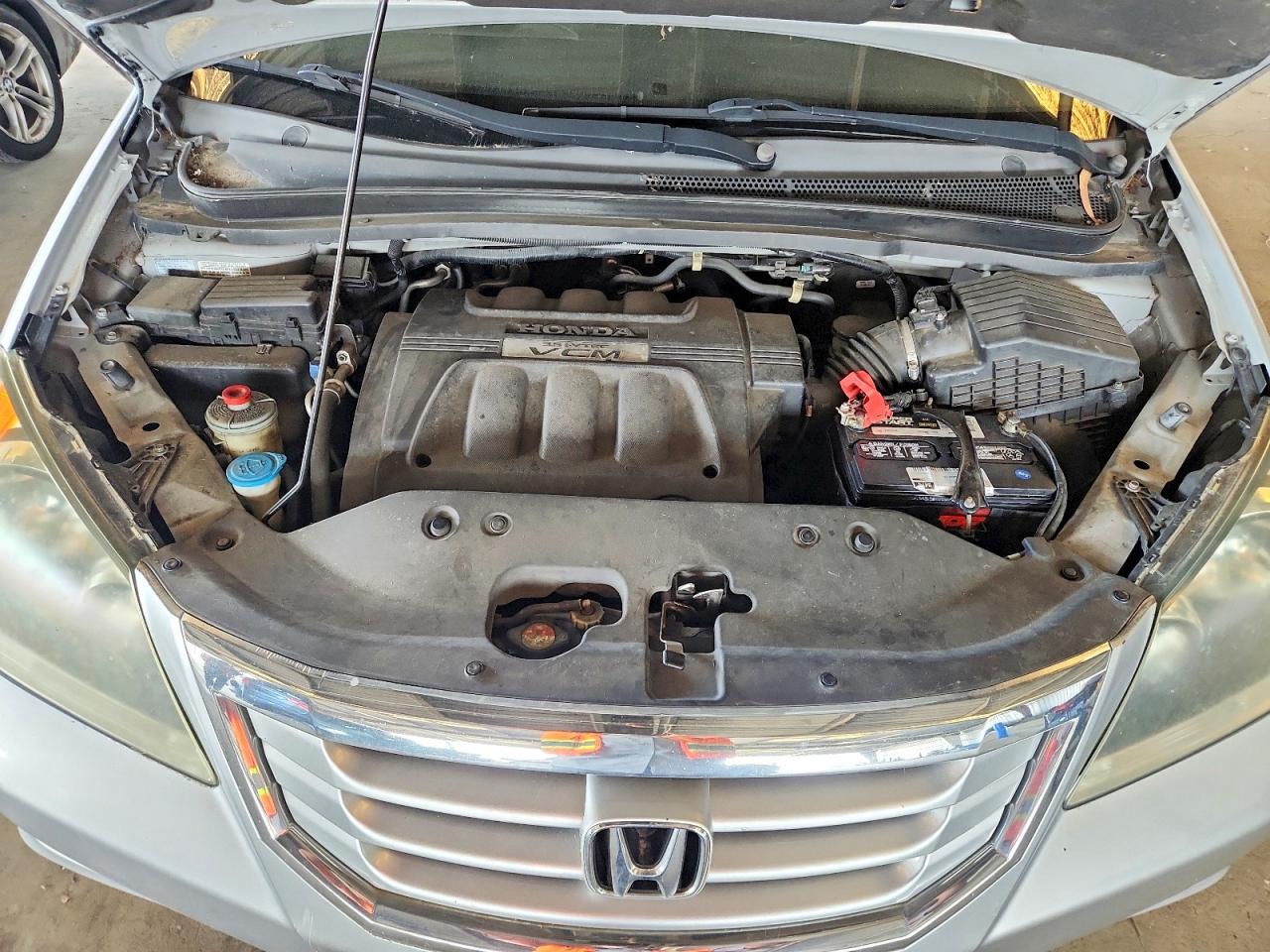 2010 Honda Odyssey Exl Серебряный vin: 5FNRL3H76AB098844
