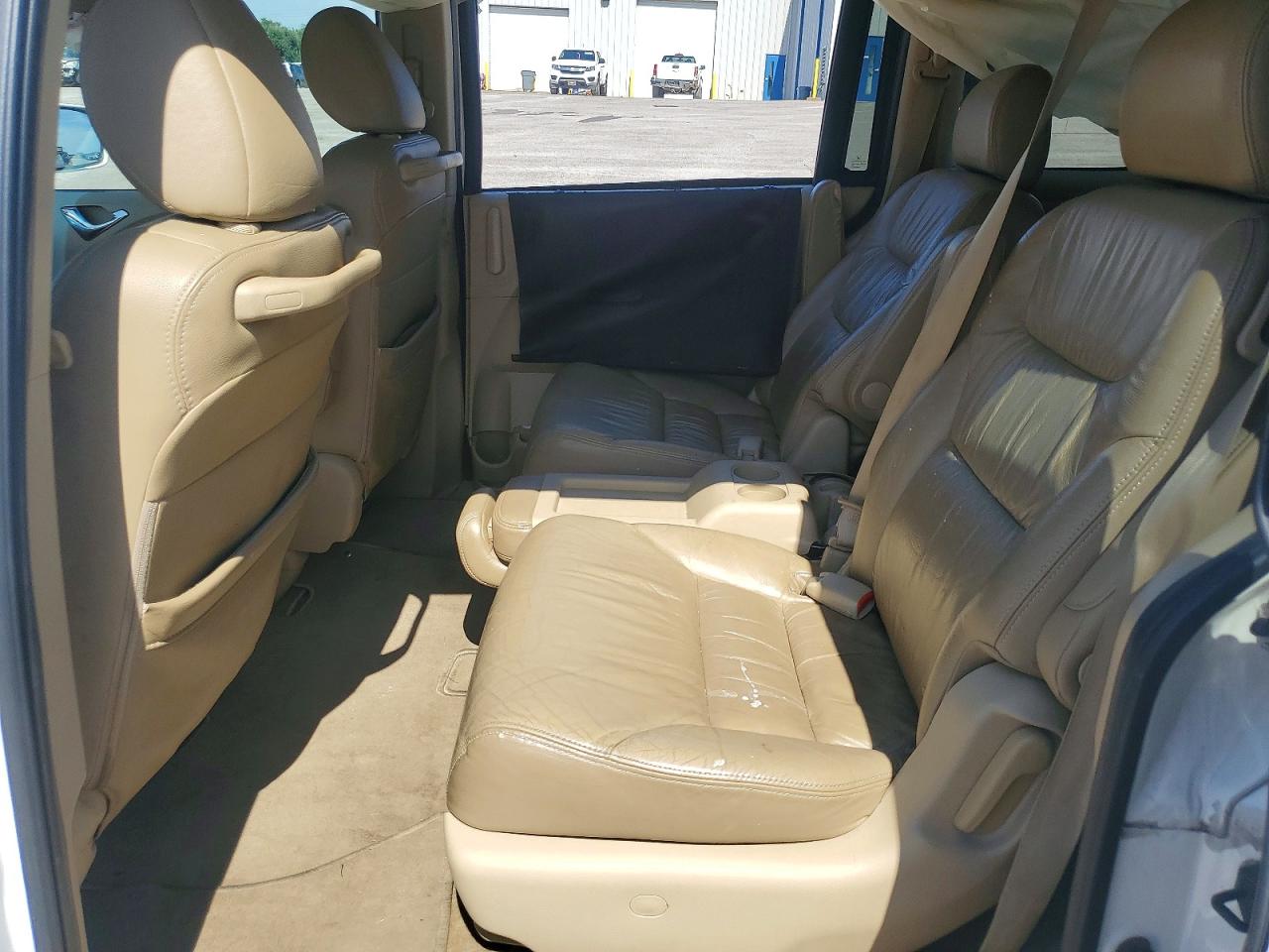 2010 Honda Odyssey Exl White vin: 5FNRL3H77AB041746