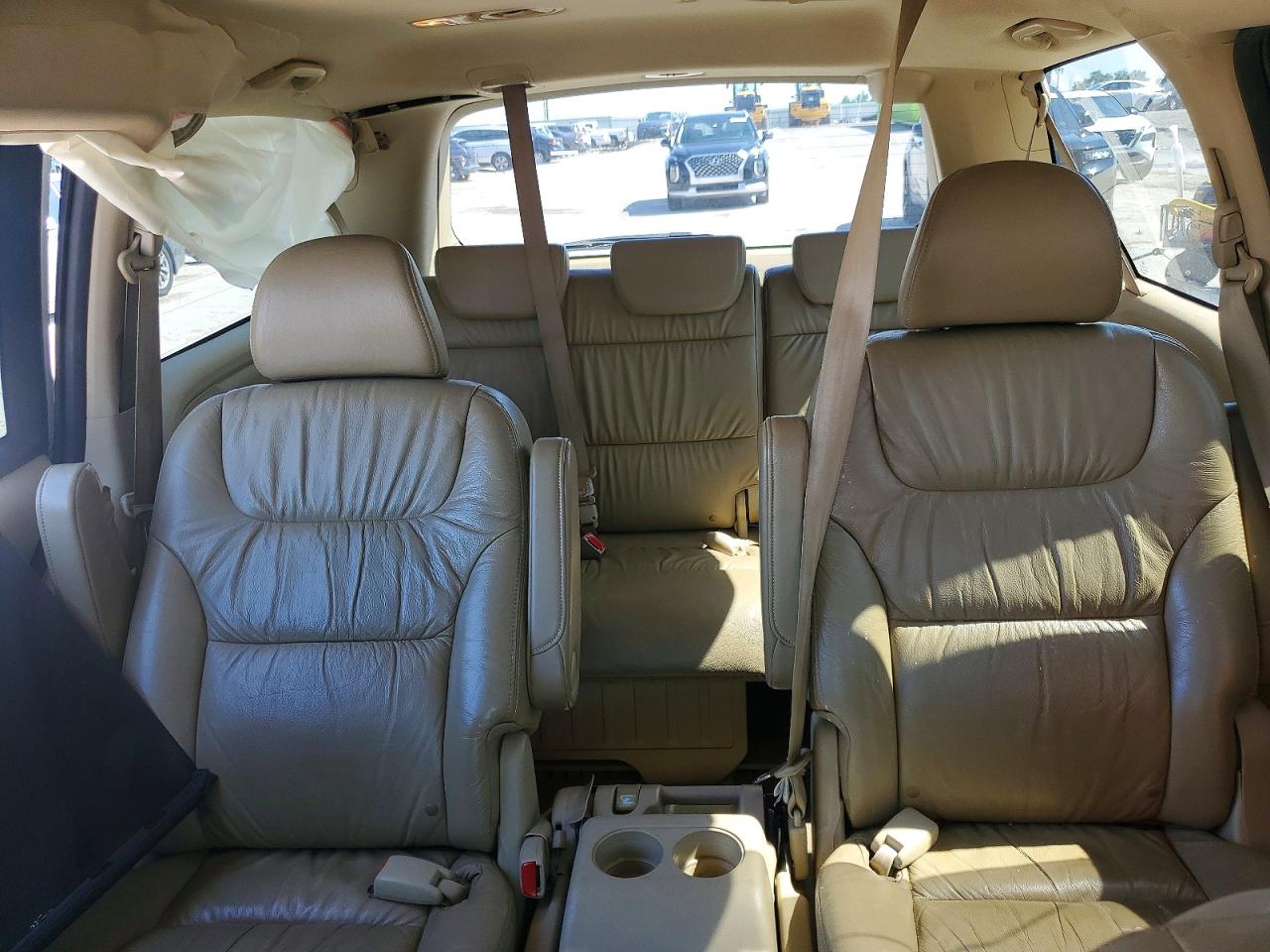 2010 Honda Odyssey Exl White vin: 5FNRL3H77AB041746