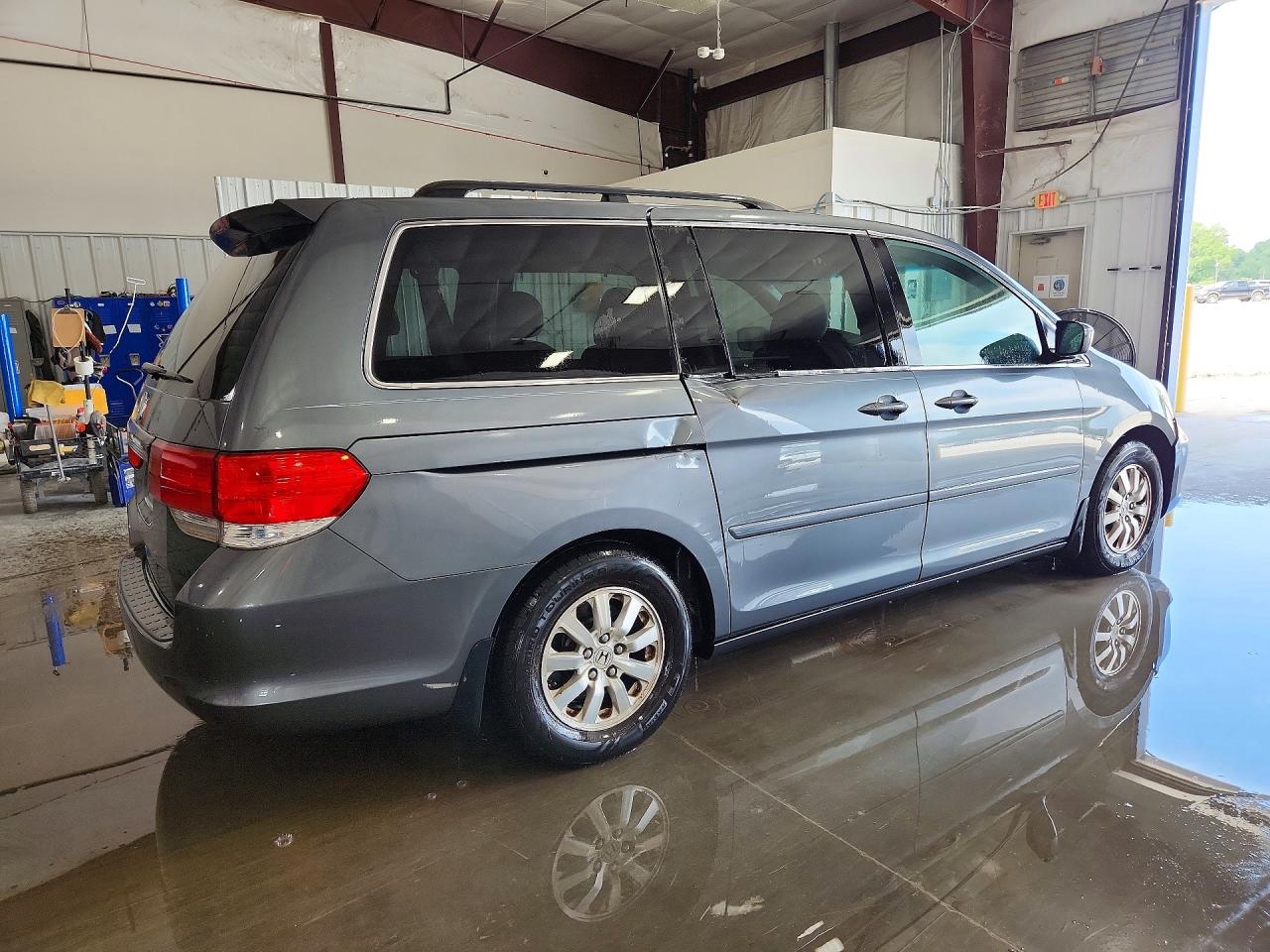 2010 Honda Odyssey Exl Gray vin: 5FNRL3H78AB029122