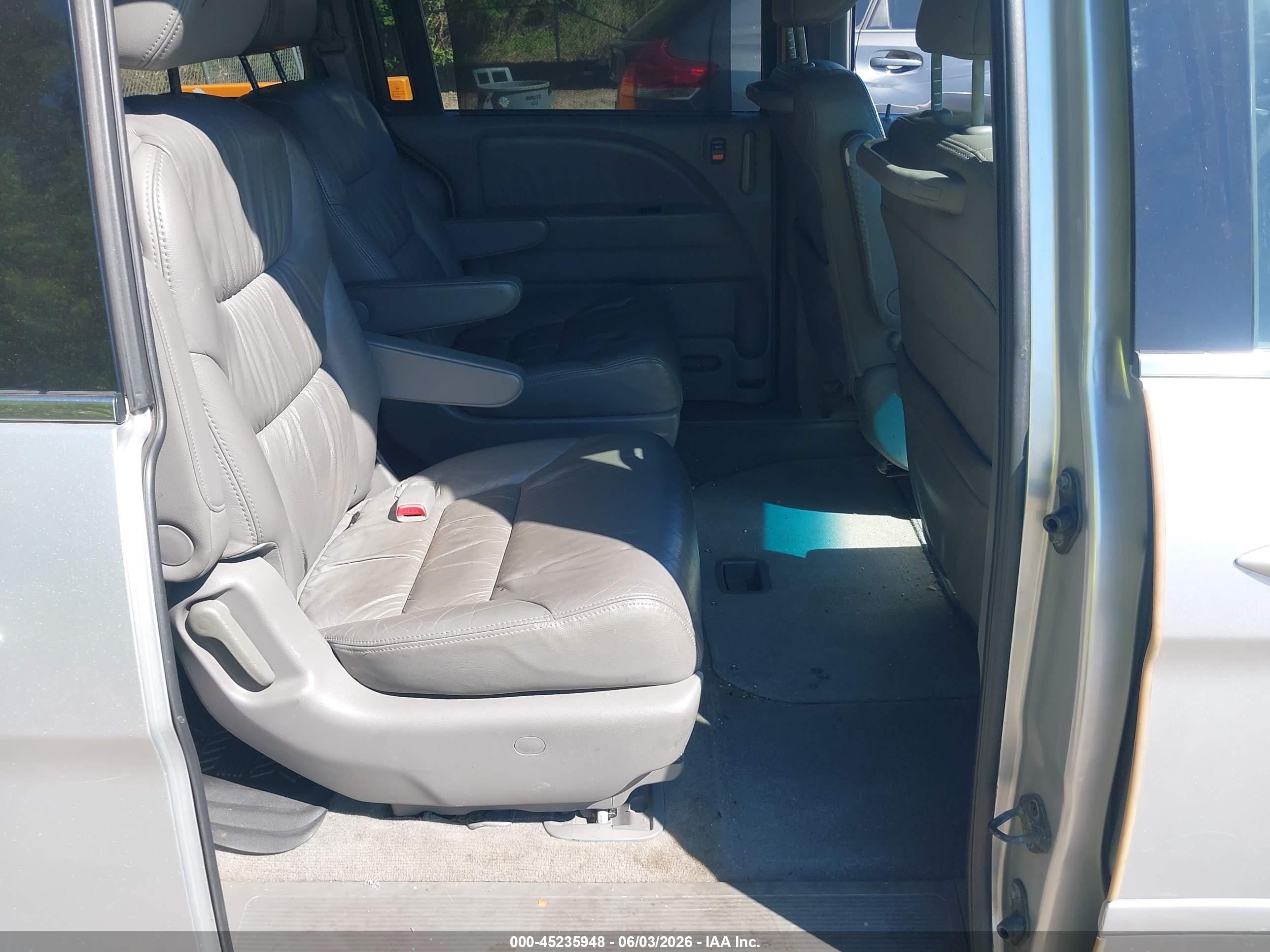 2010 Honda Odyssey Ex-l Silver vin: 5FNRL3H78AB077817