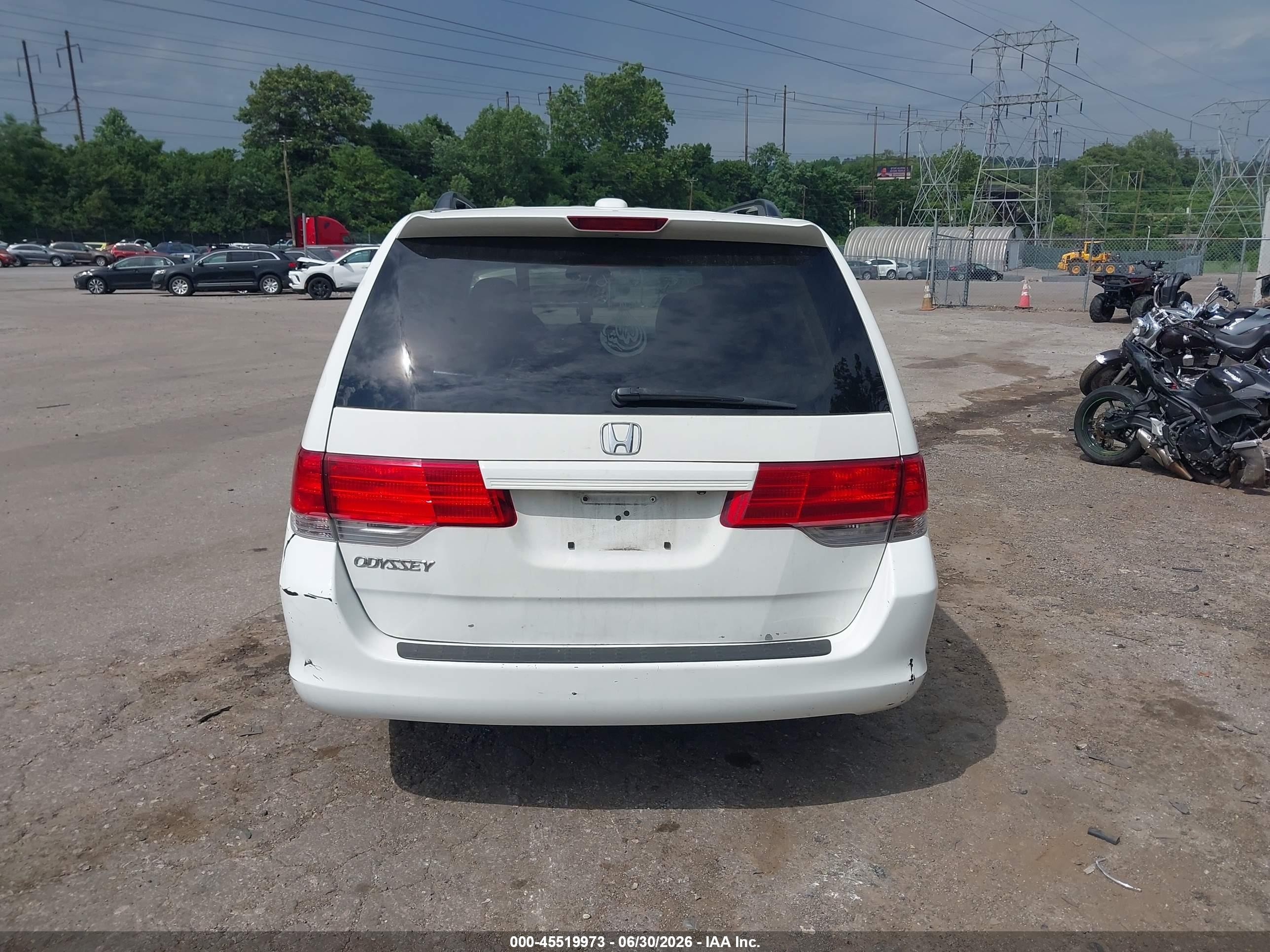 2010 Honda Odyssey Ex-l Белый vin: 5FNRL3H78AB107897