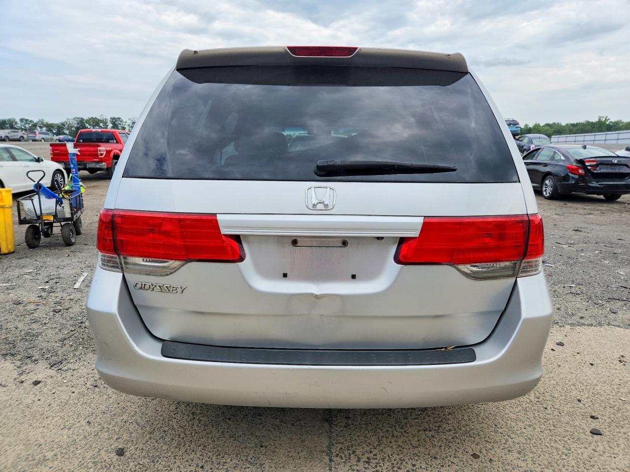 2010 Honda Odyssey Exl Silver vin: 5FNRL3H79AB035690
