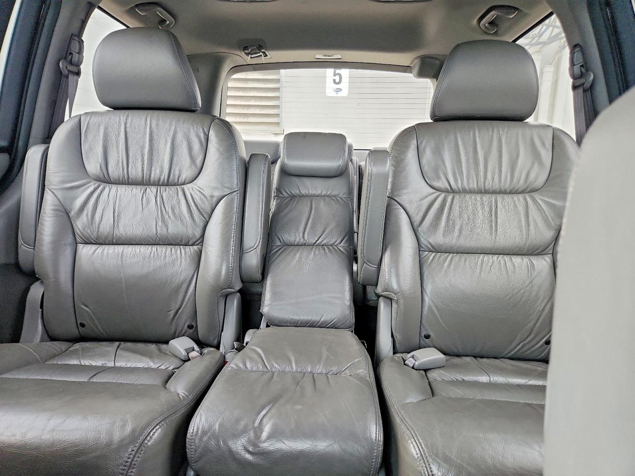 2010 Honda Odyssey Exl Silver vin: 5FNRL3H79AB035690