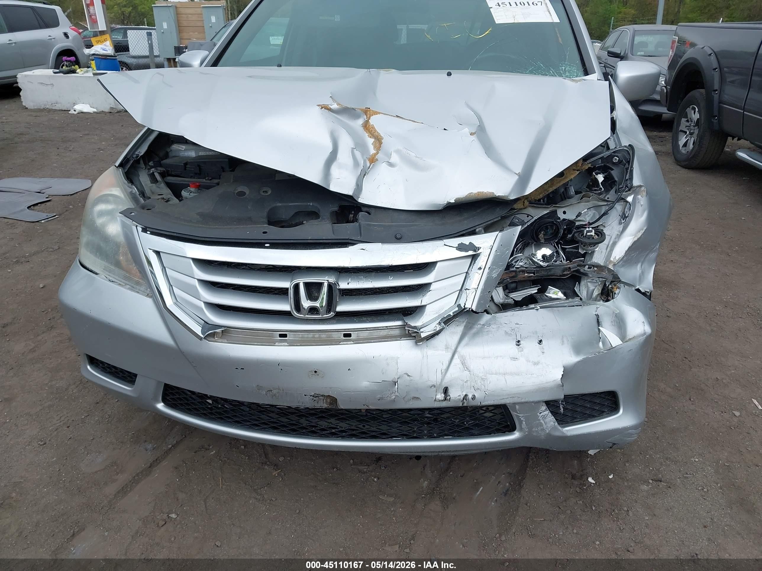 2010 Honda Odyssey Ex-l Silver vin: 5FNRL3H7XAB093744