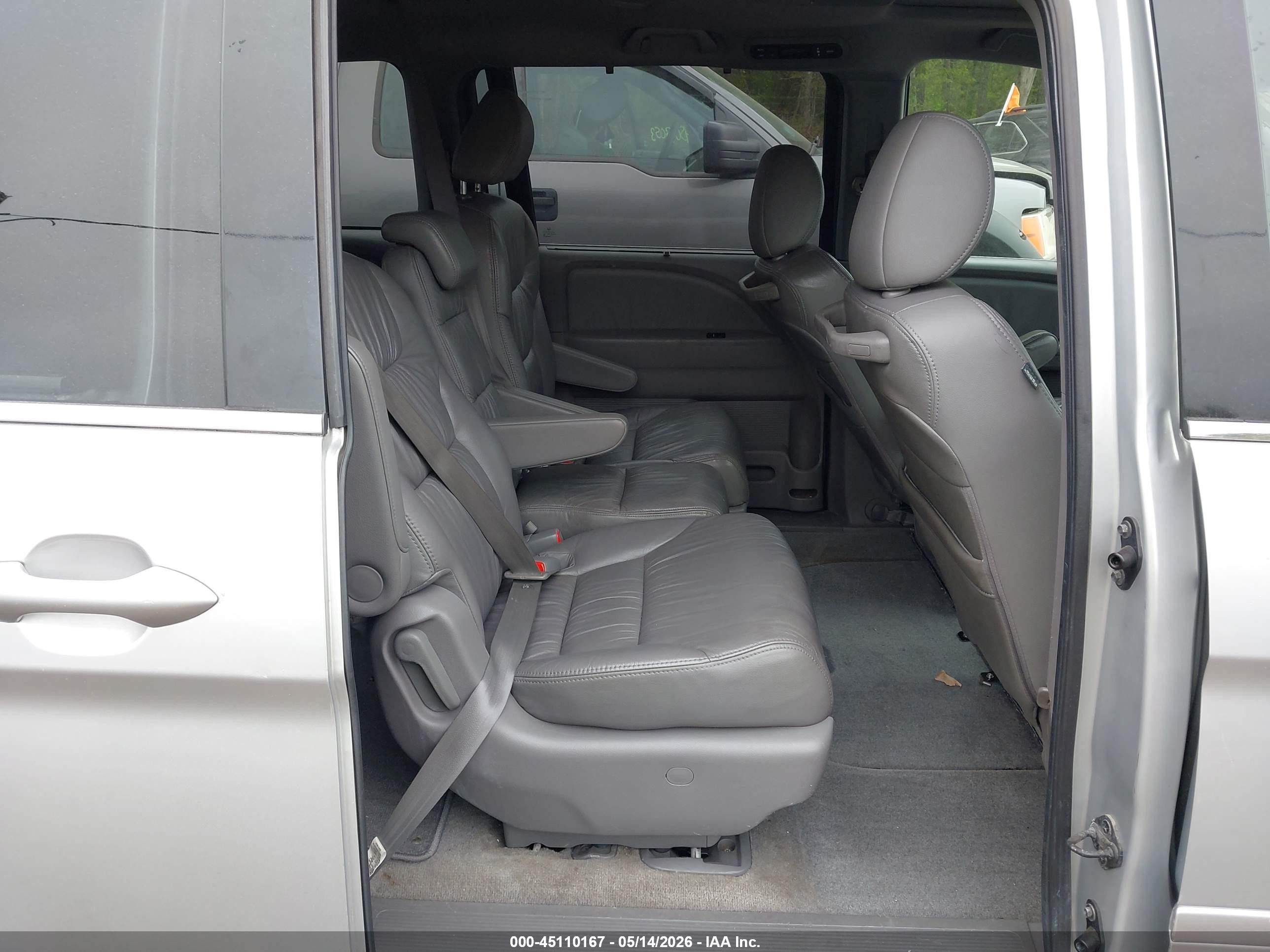 2010 Honda Odyssey Ex-l Silver vin: 5FNRL3H7XAB093744