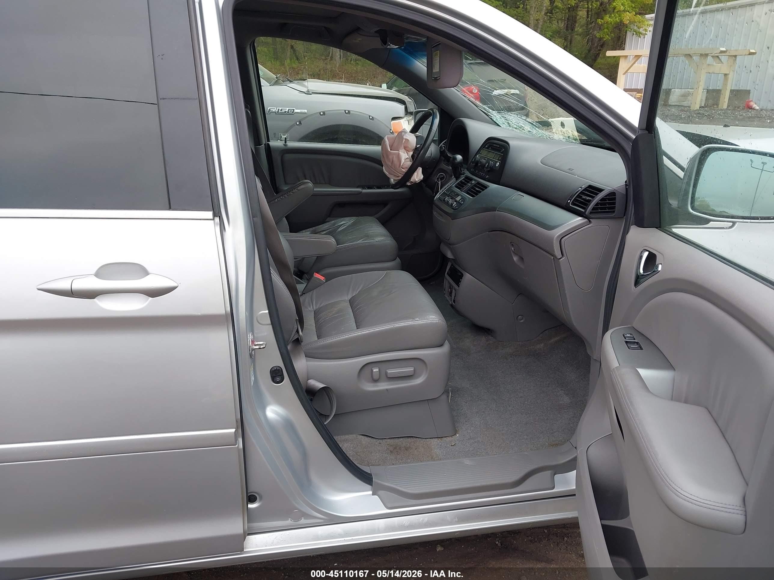 2010 Honda Odyssey Ex-l Silver vin: 5FNRL3H7XAB093744