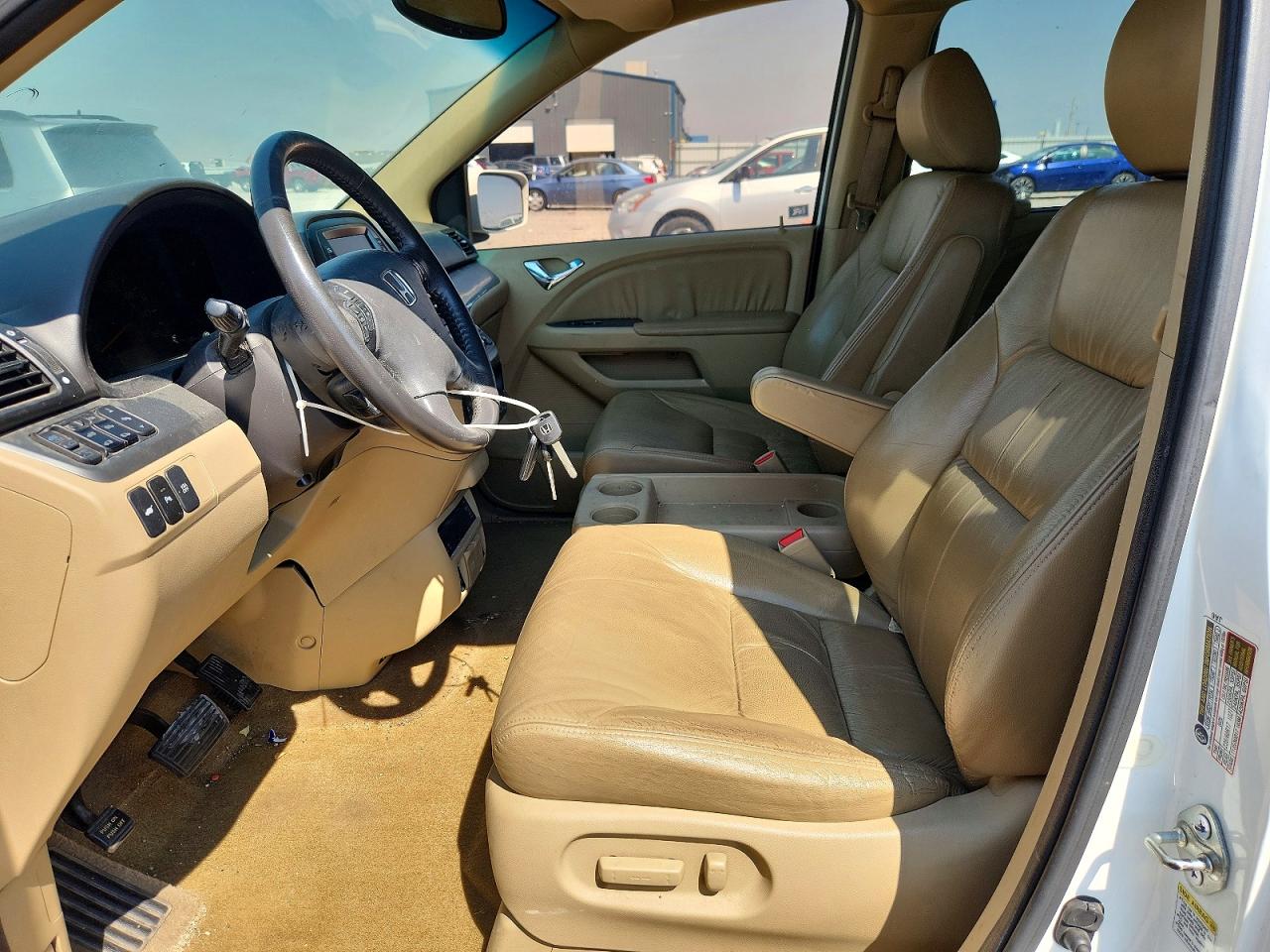 2010 Honda Odyssey Touring White vin: 5FNRL3H90AB047342