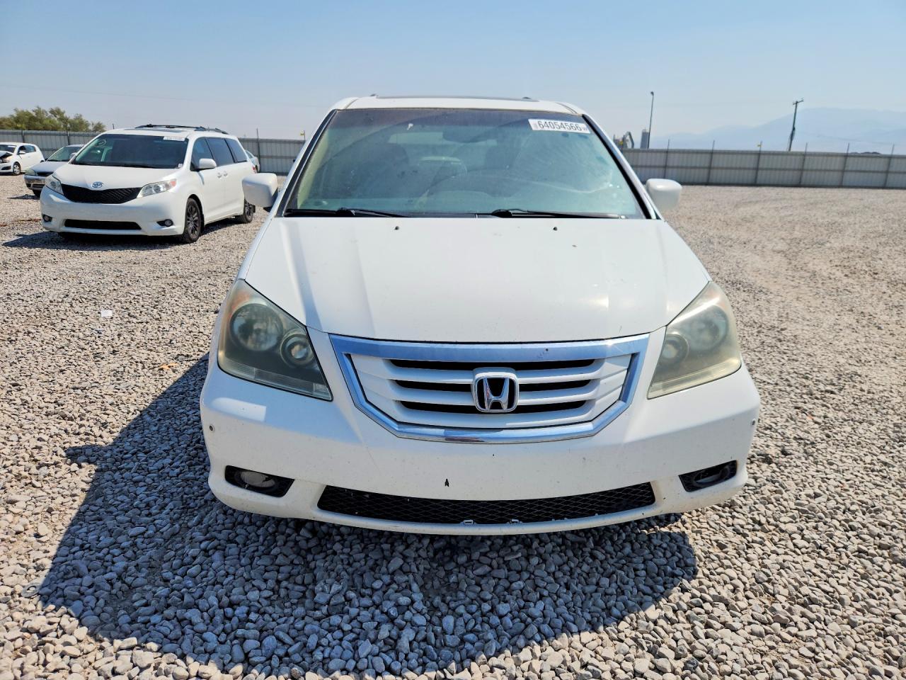 2010 Honda Odyssey Touring White vin: 5FNRL3H90AB047342