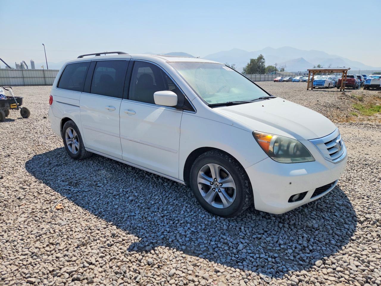 2010 Honda Odyssey Touring White vin: 5FNRL3H90AB047342