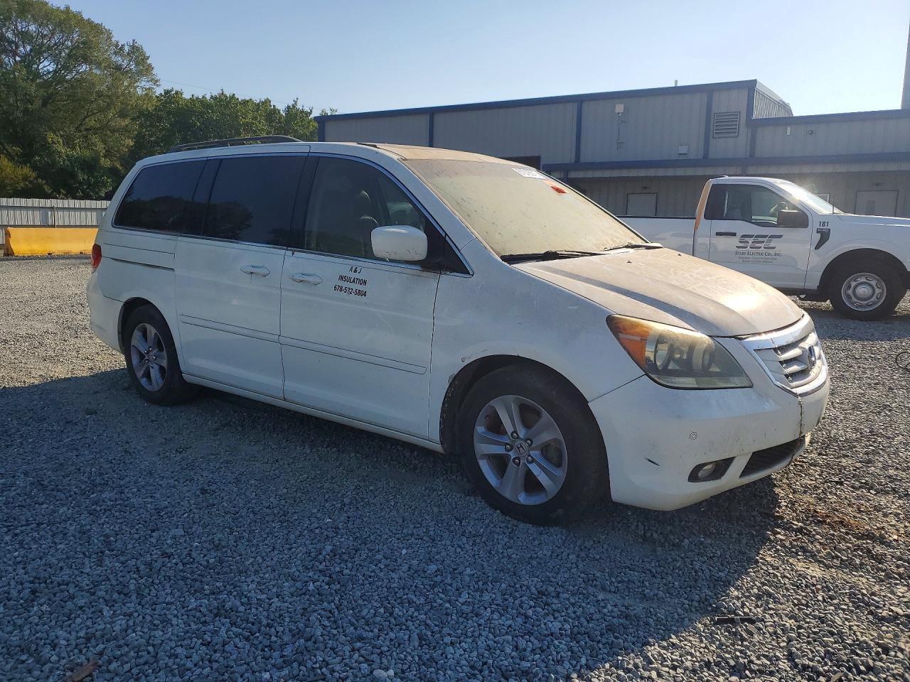 2010 Honda Odyssey Touring White vin: 5FNRL3H90AB097478