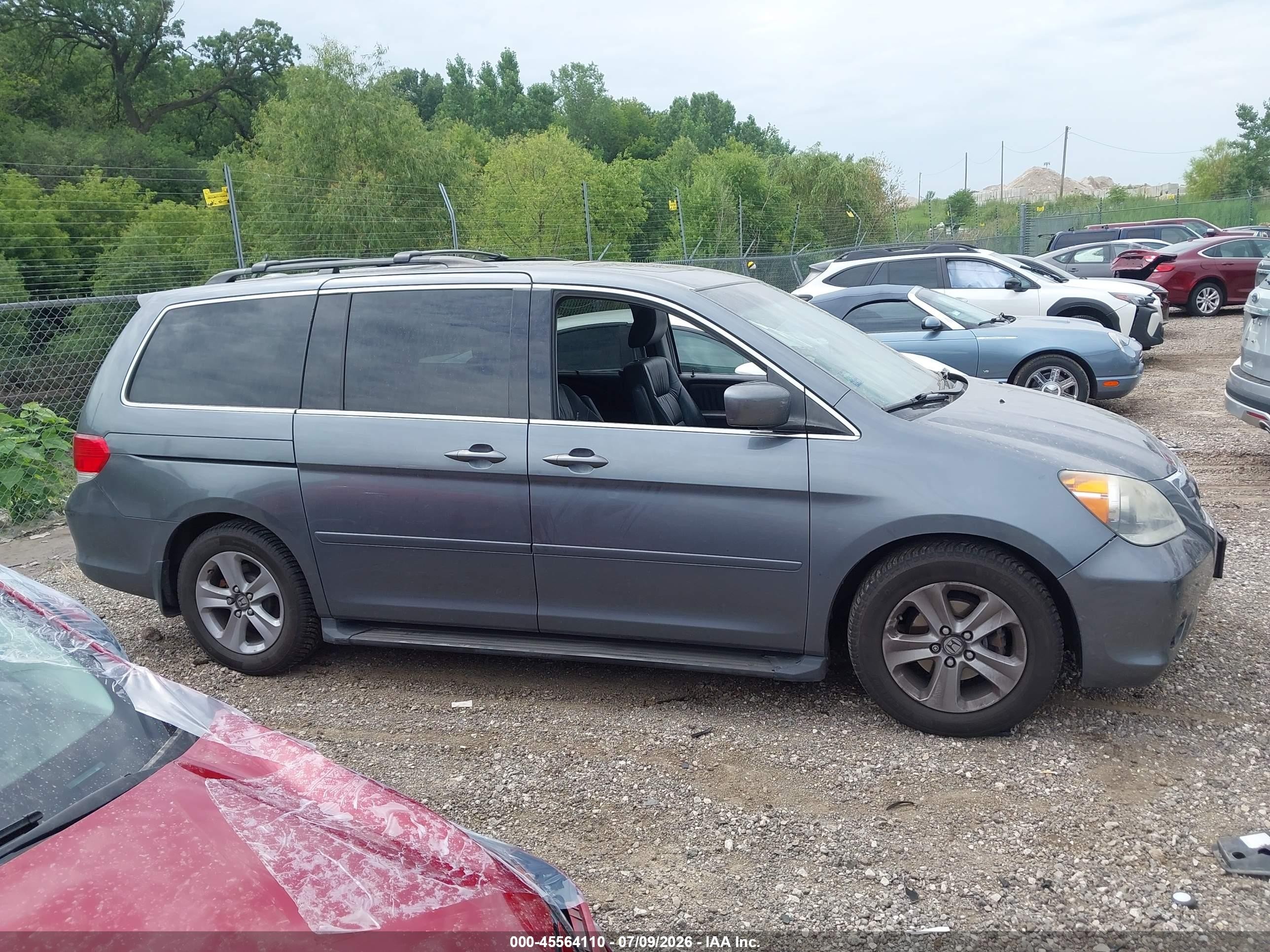 2010 Honda Odyssey Touring Blue vin: 5FNRL3H91AB044773