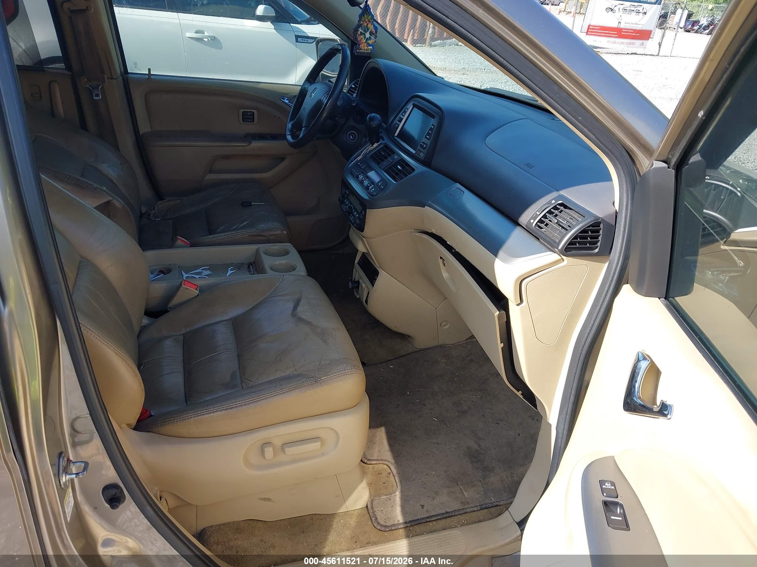 2010 Honda Odyssey Touring Brown vin: 5FNRL3H91AB065123