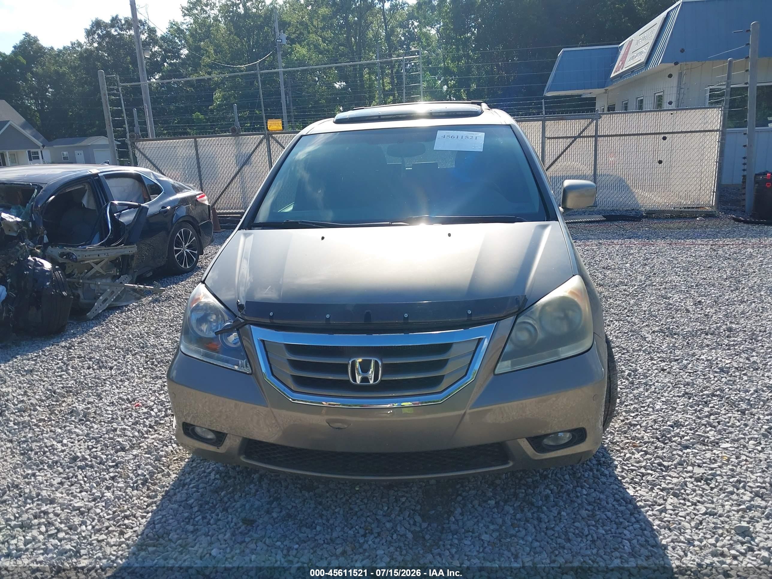 2010 Honda Odyssey Touring Brown vin: 5FNRL3H91AB065123