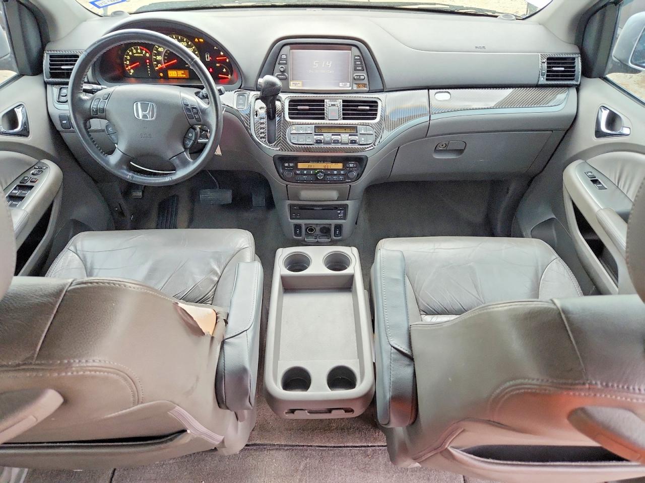 2010 Honda Odyssey Touring Silver vin: 5FNRL3H92AB069858