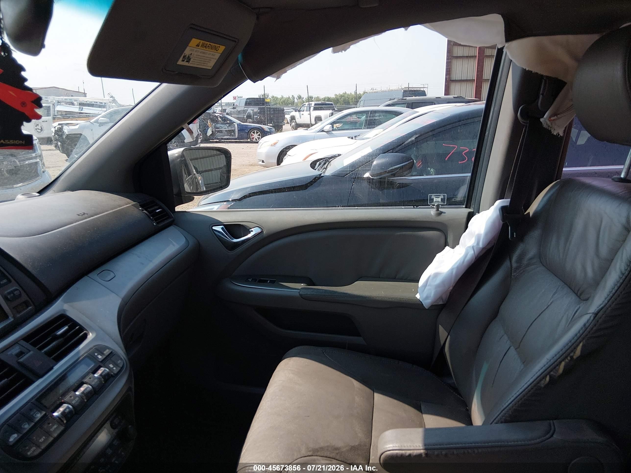 2010 Honda Odyssey Touring Gray vin: 5FNRL3H93AB080142