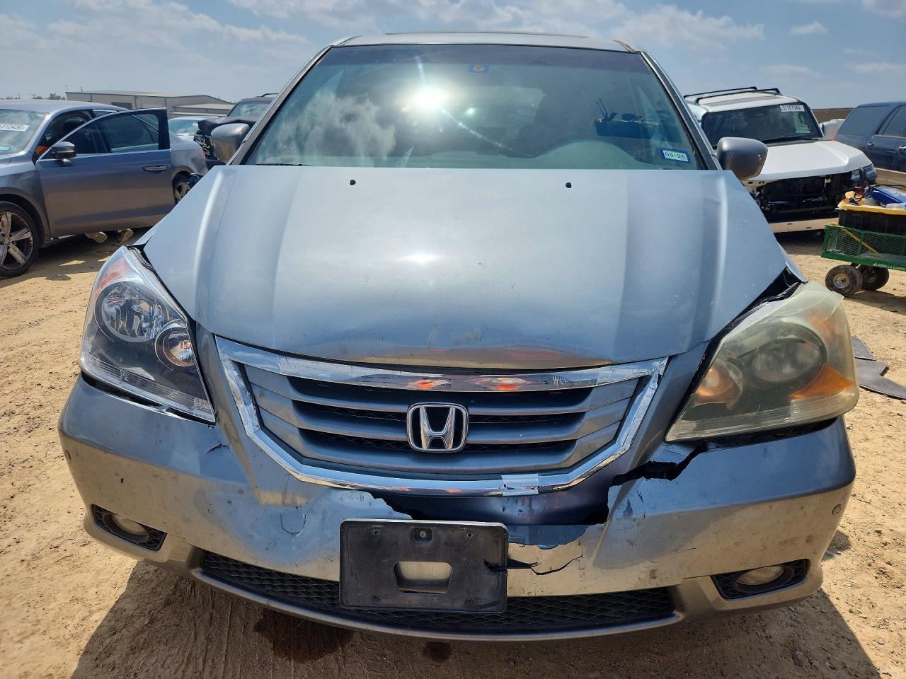 2010 Honda Odyssey Touring Серебряный vin: 5FNRL3H94AB032570