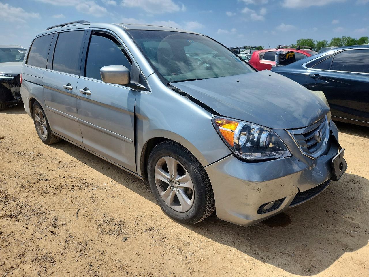 2010 Honda Odyssey Touring Серебряный vin: 5FNRL3H94AB032570